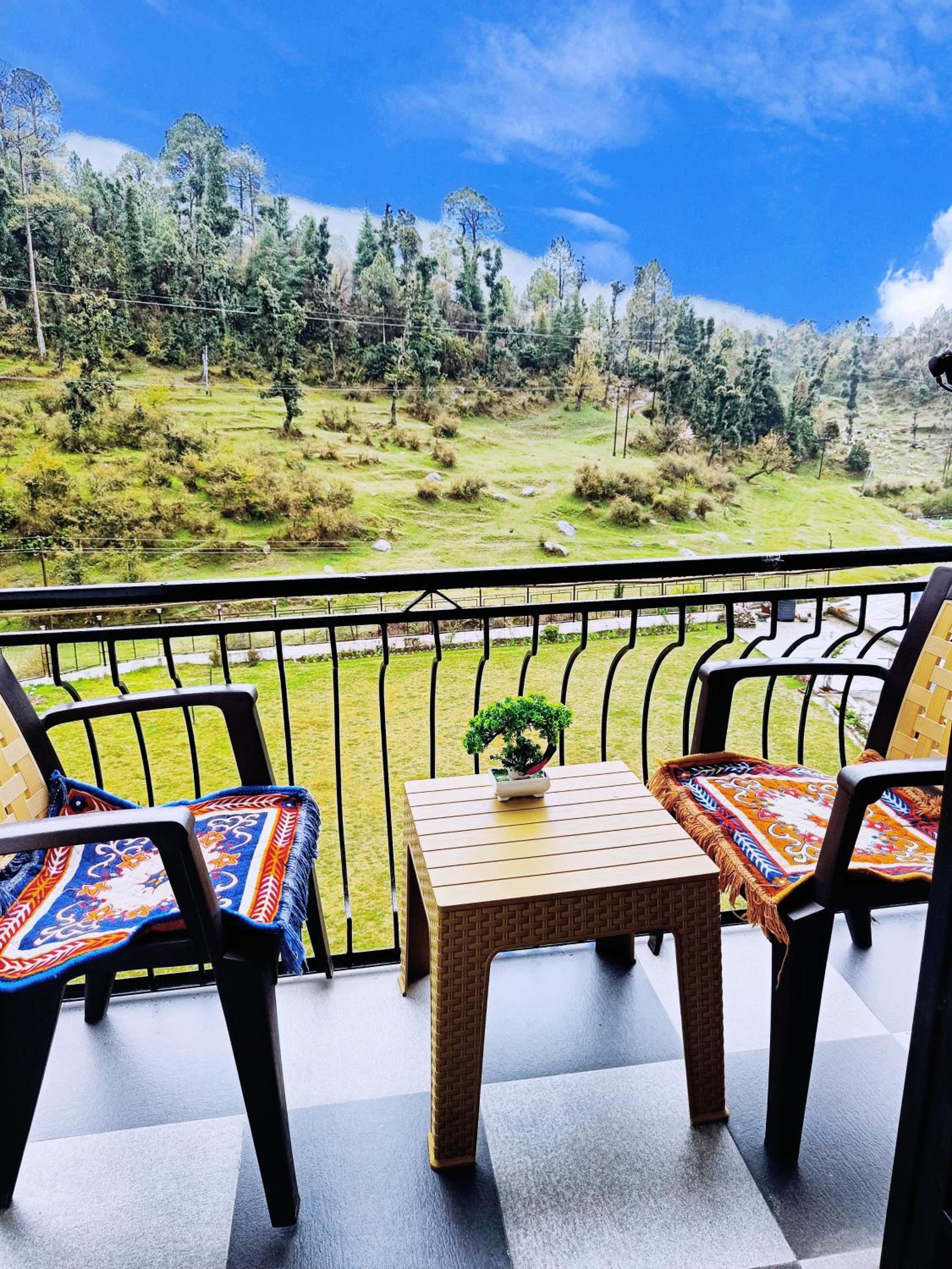 Bholenath Homestay Dalhousie Images