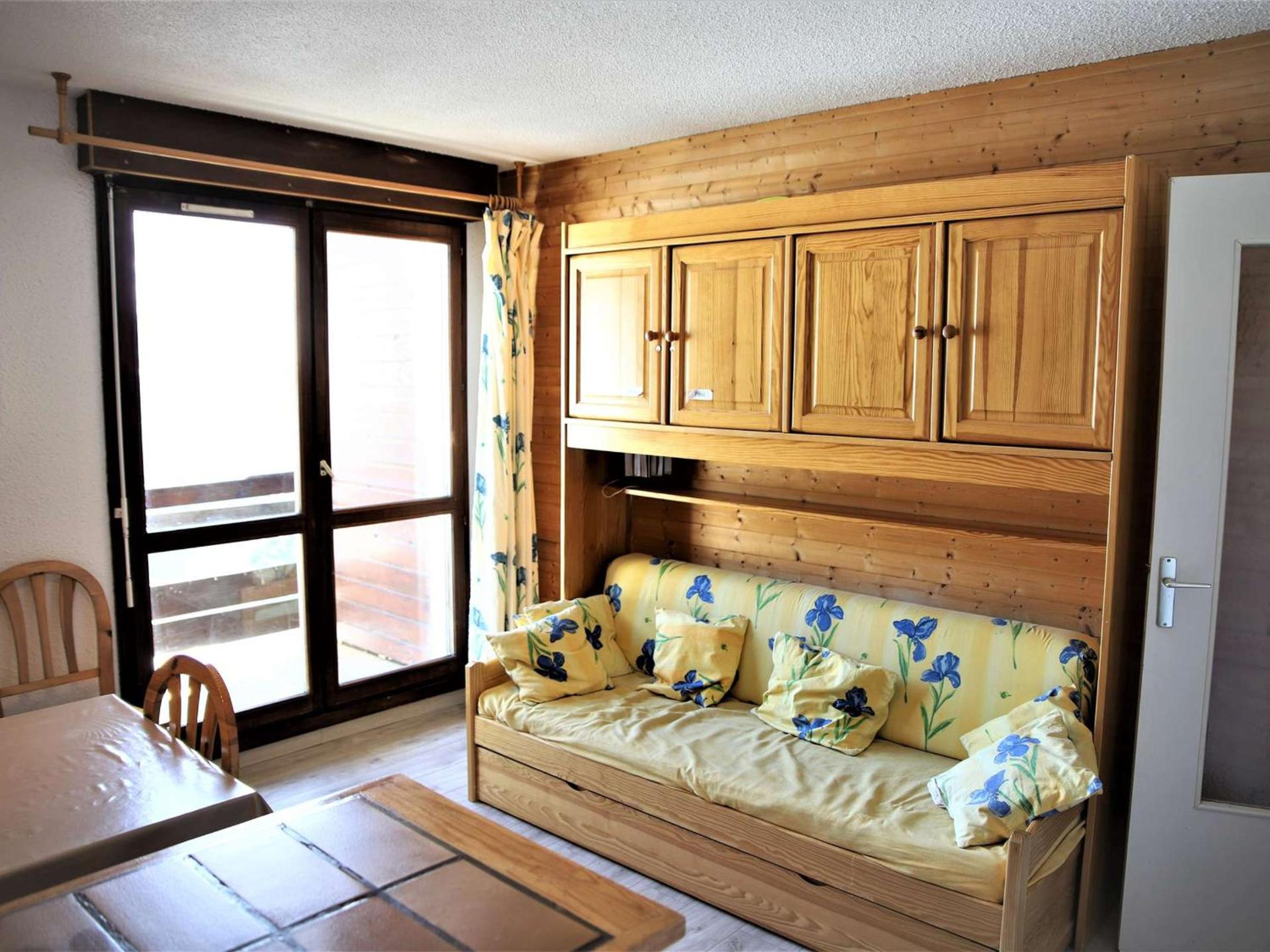 Appartement 2 pièces cabine, 100m pistes, parking gratuit - FR-1-297-127 Images