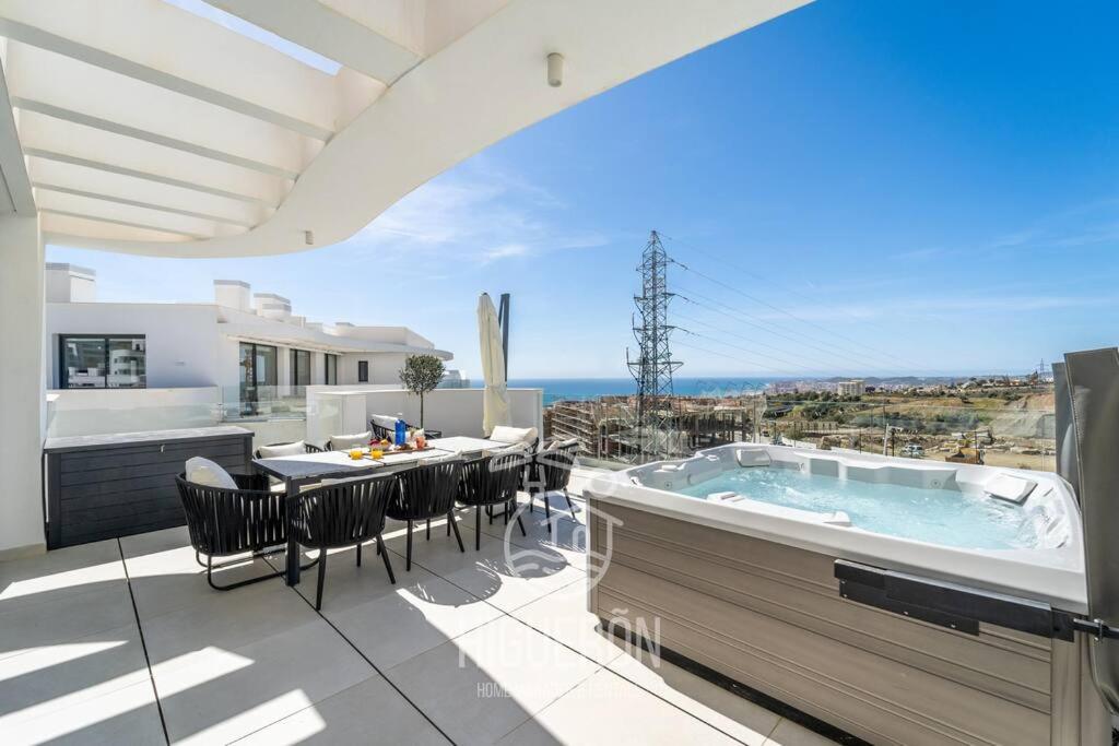 HigueronRentals Horizon Penthouse Images