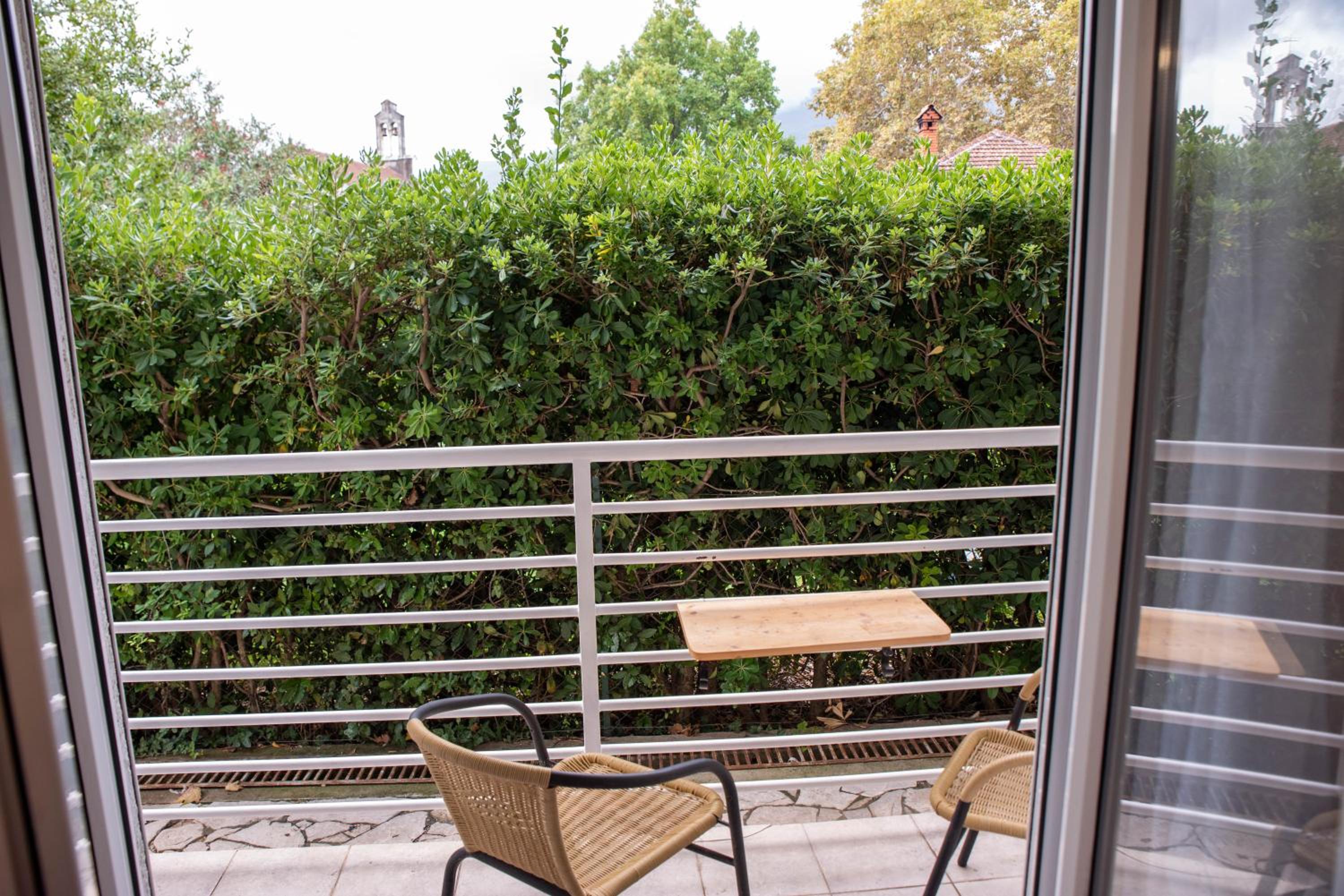 Seaside Apartment - Lovely 1-bedroom apartment in Djenovici, Herceg Novi Images