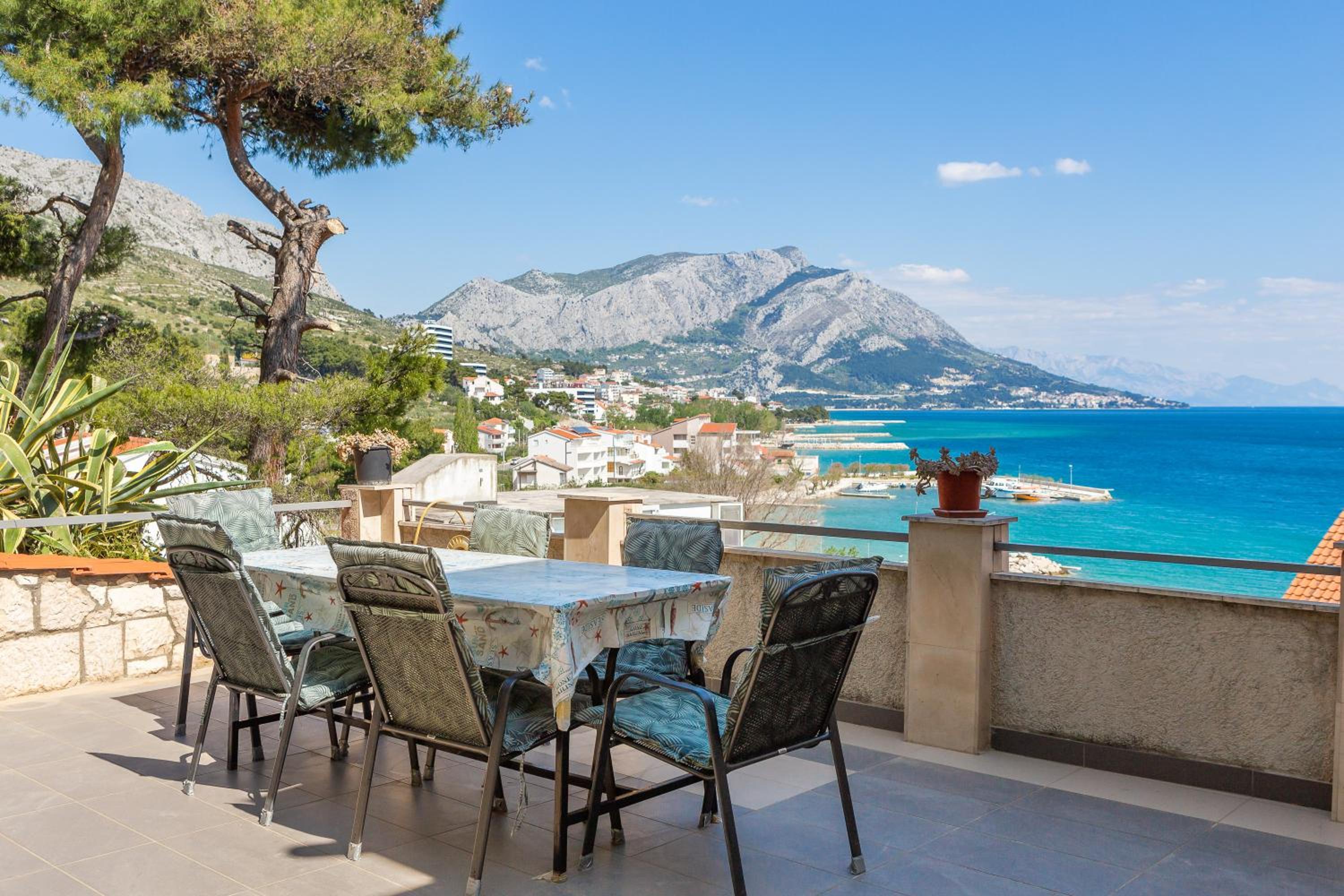 Guest House Duće Images