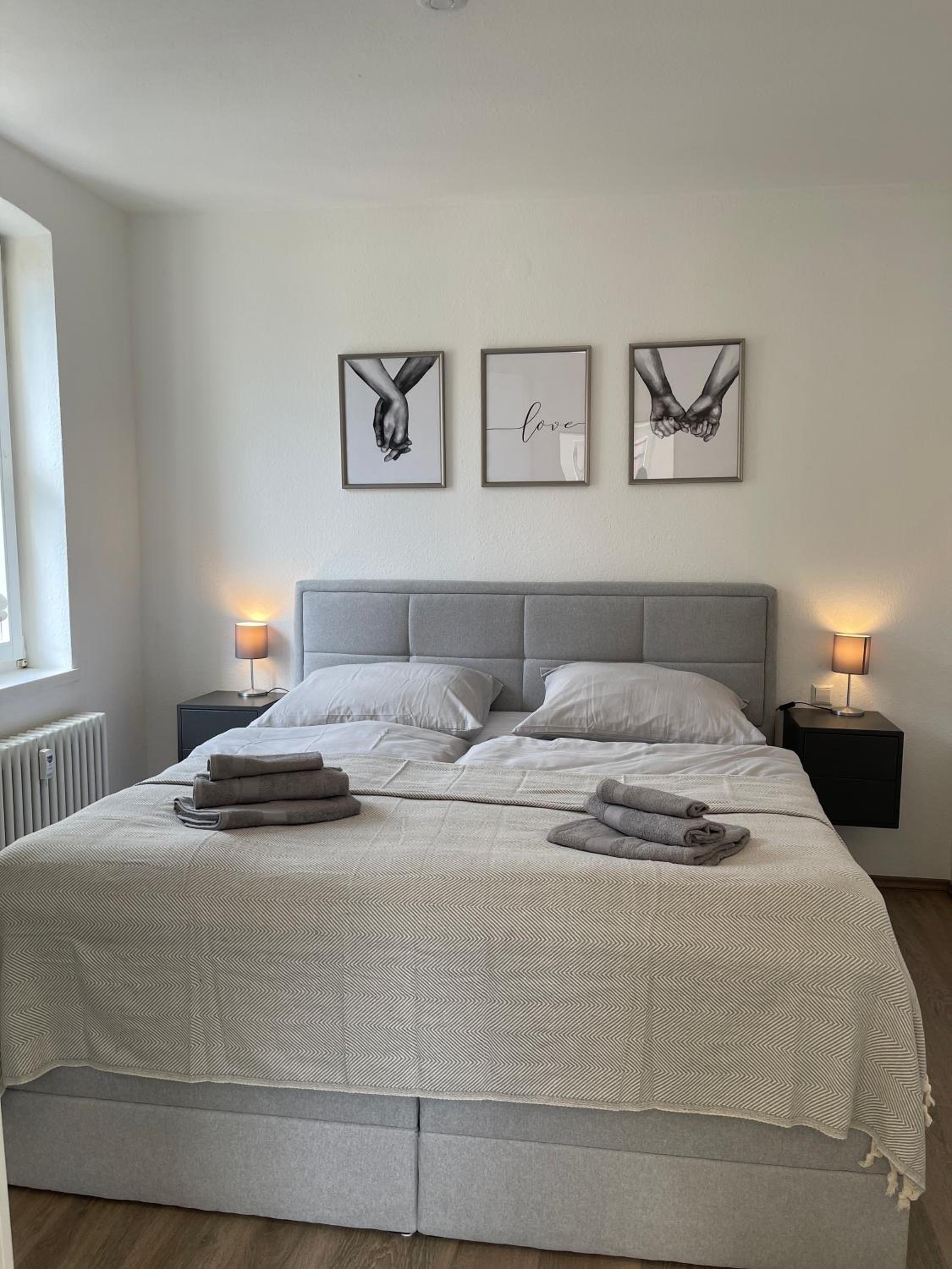 City Wohnung zentral in Stuttgart Möhringen Images
