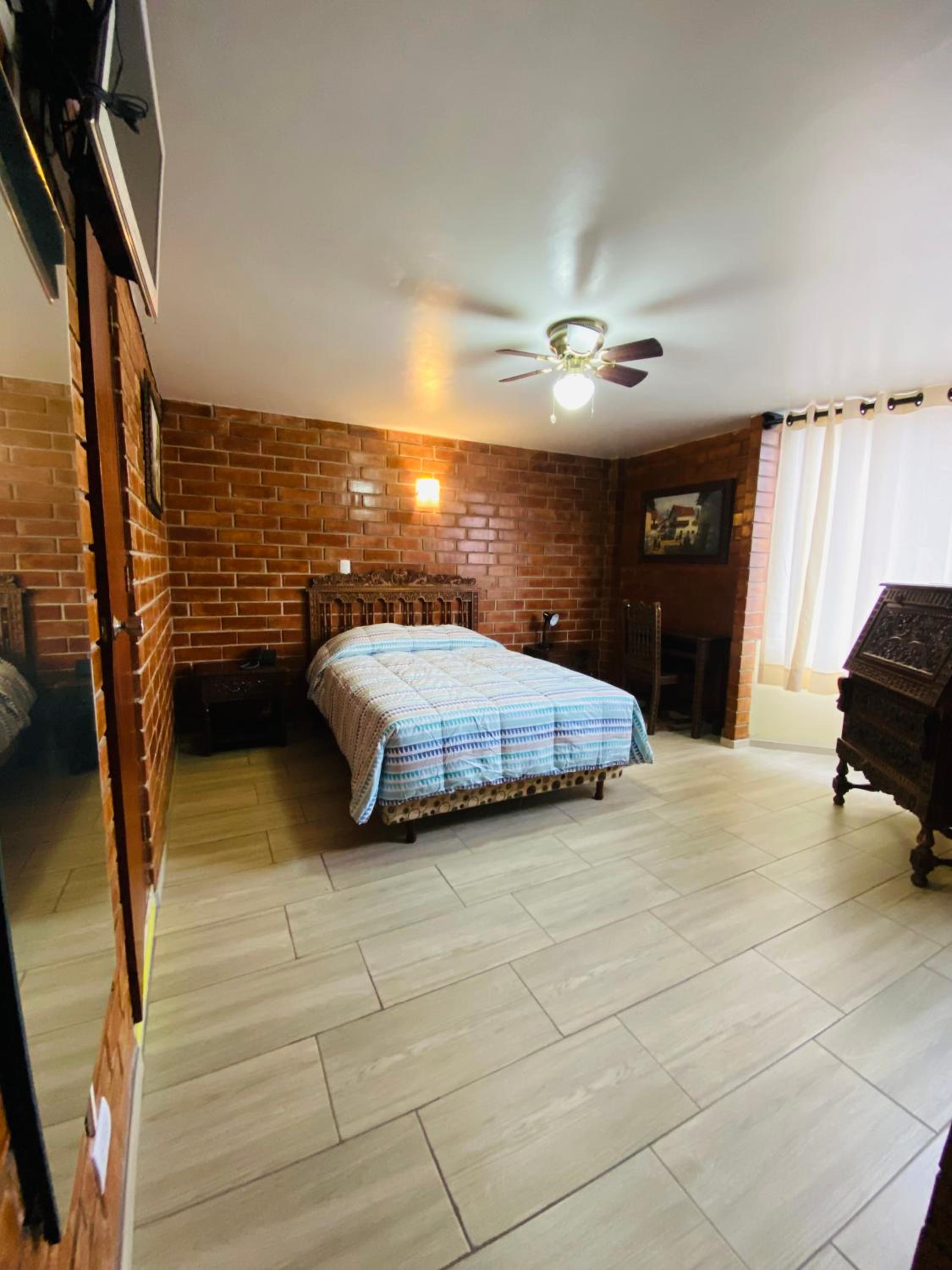 Hotel Esperanza
