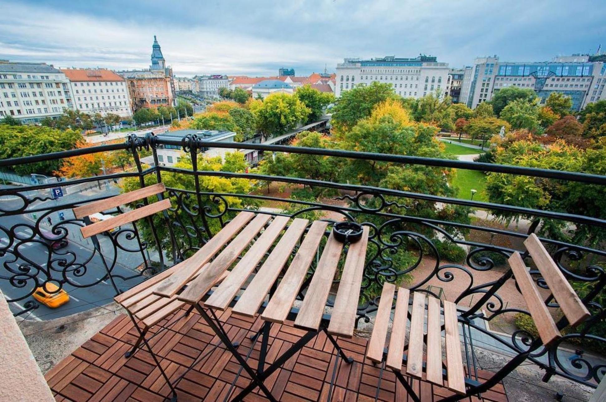 Panorama Apartments Images