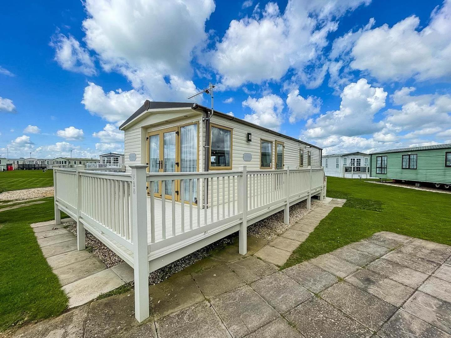 Lovely Caravan With Decking At Millfields Caravan Park Ref 87025F Images