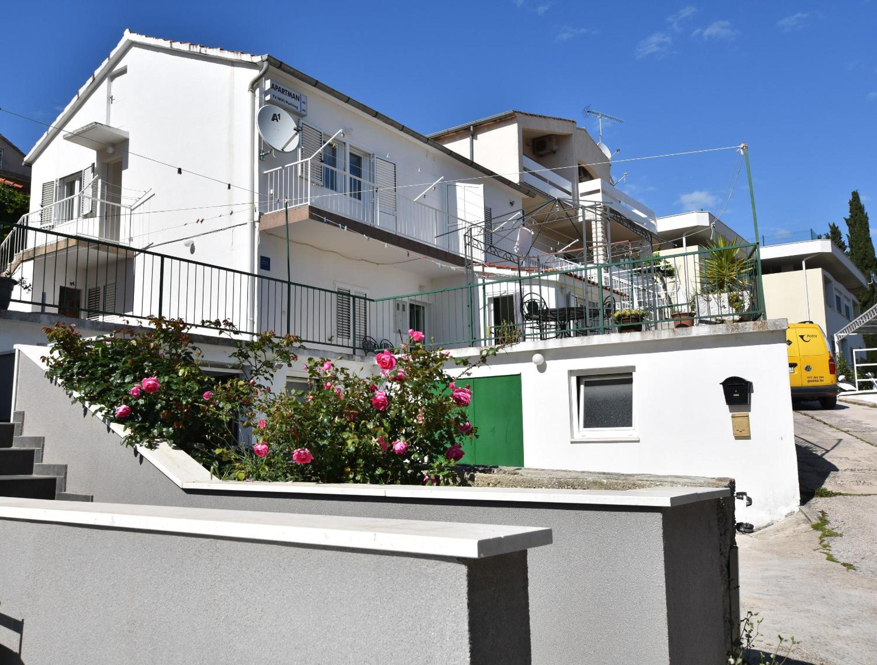Apartment Vule Images