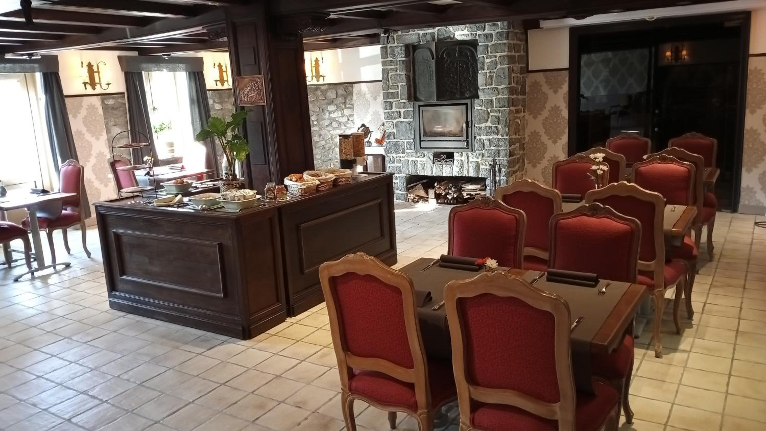 Auberge de Bouvignes Images