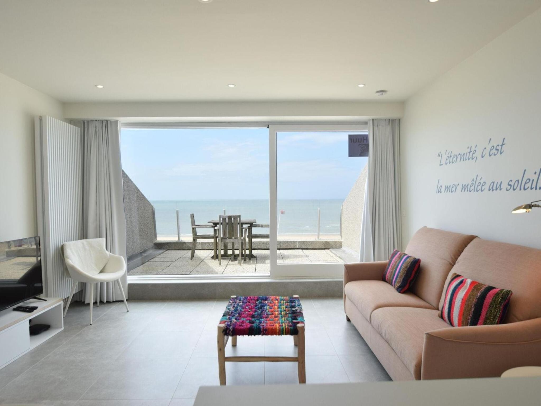 Mayfair 0205 exclusive residence with sea view Images