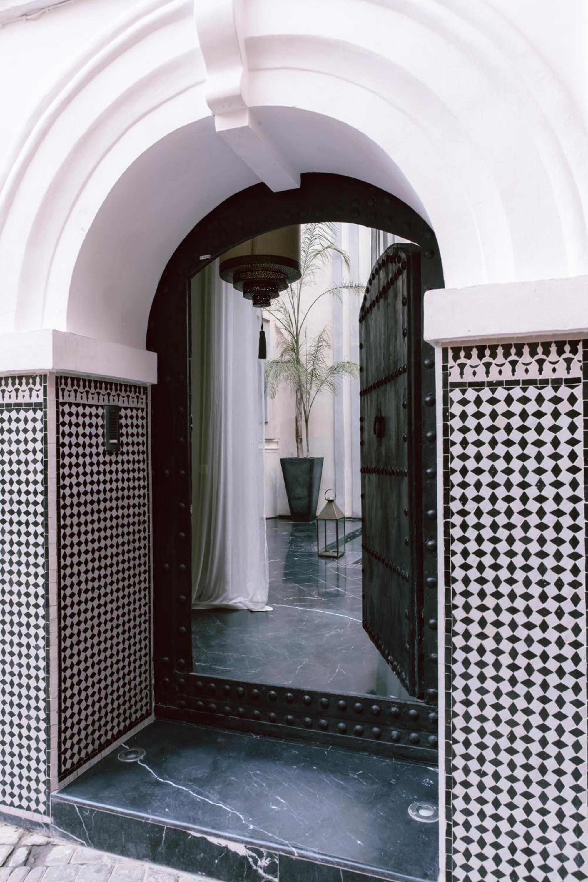 Riad K