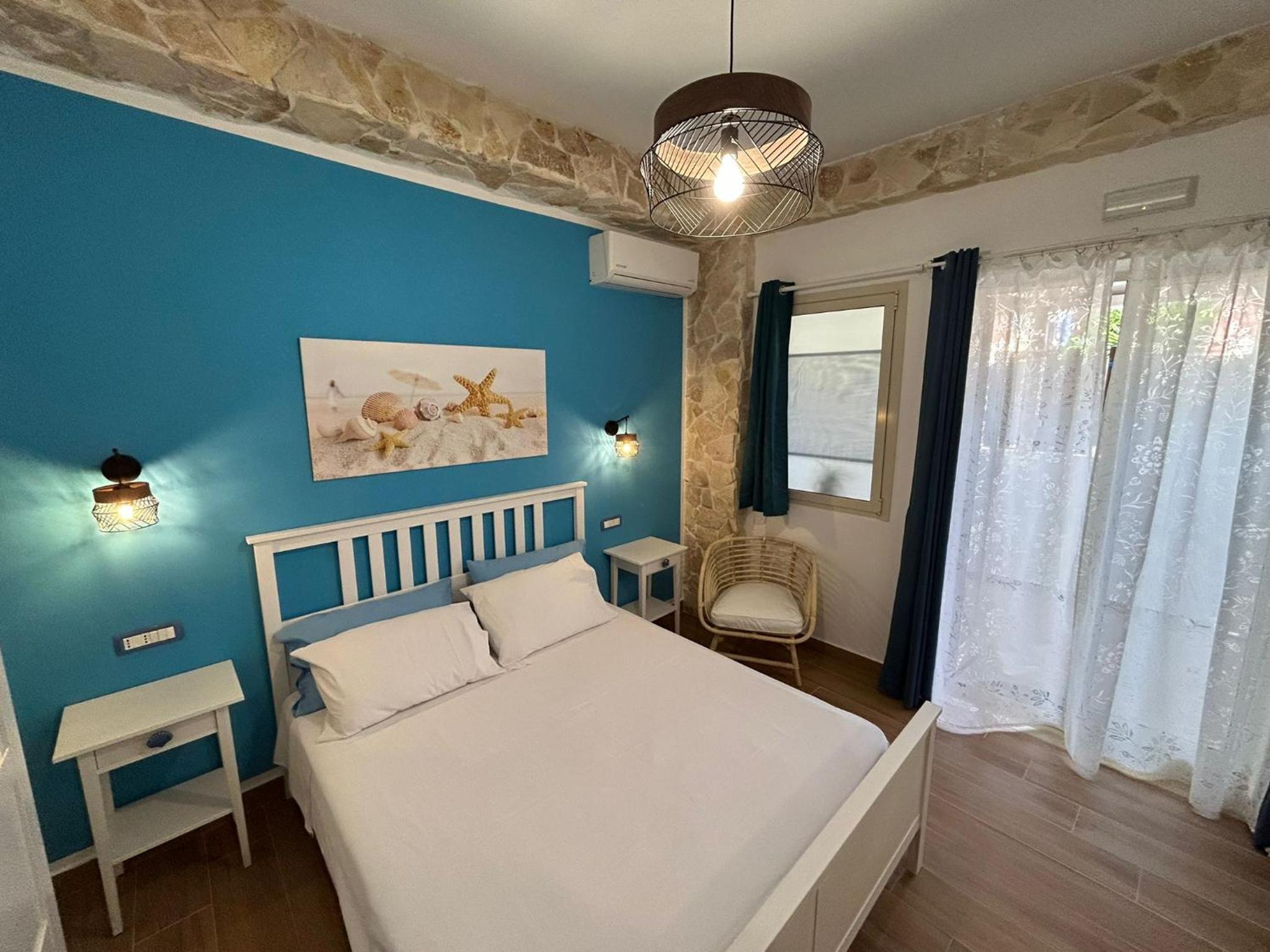 Room On The Beach Images