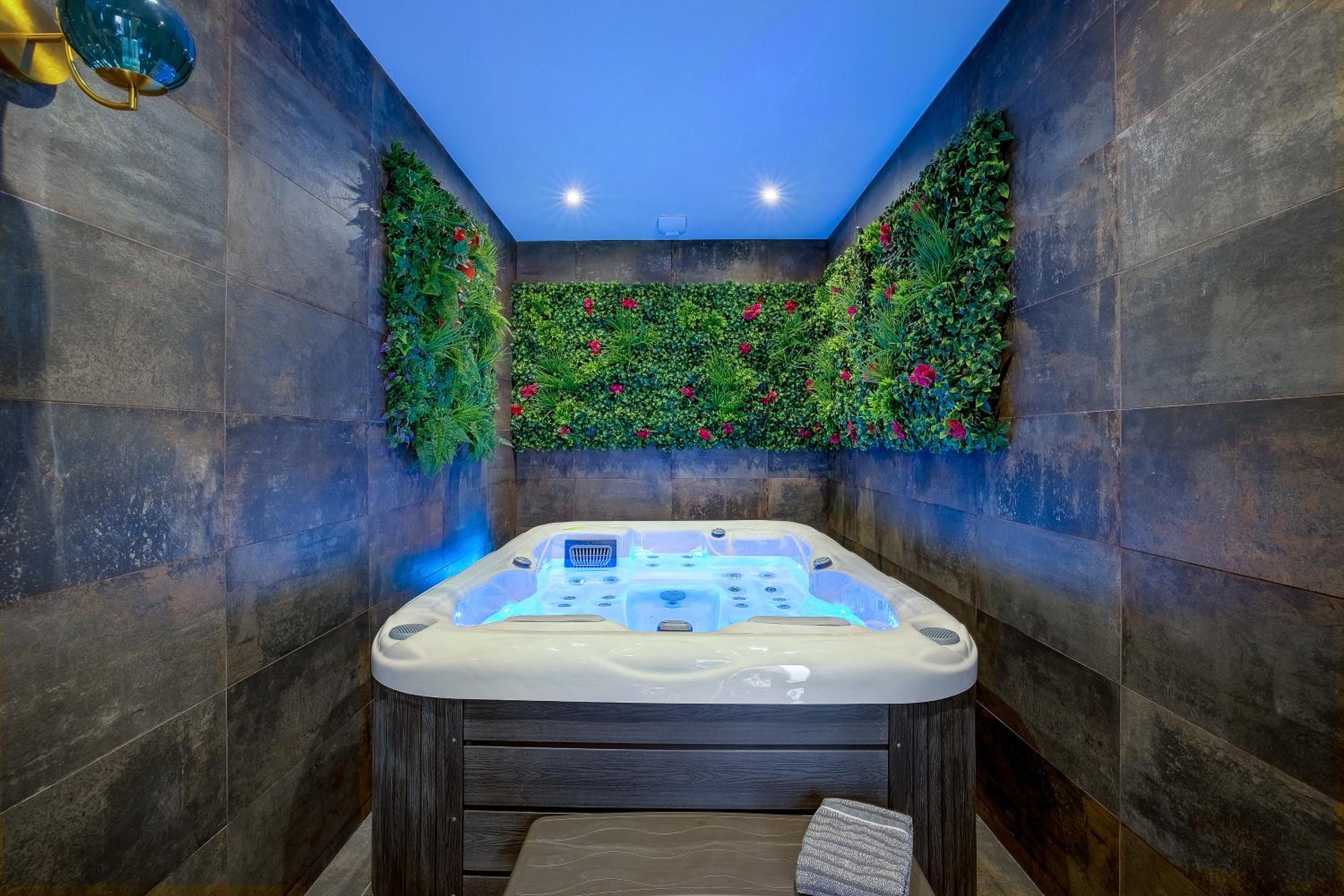 Jacuzzi, Mer 3 min, B&B Images