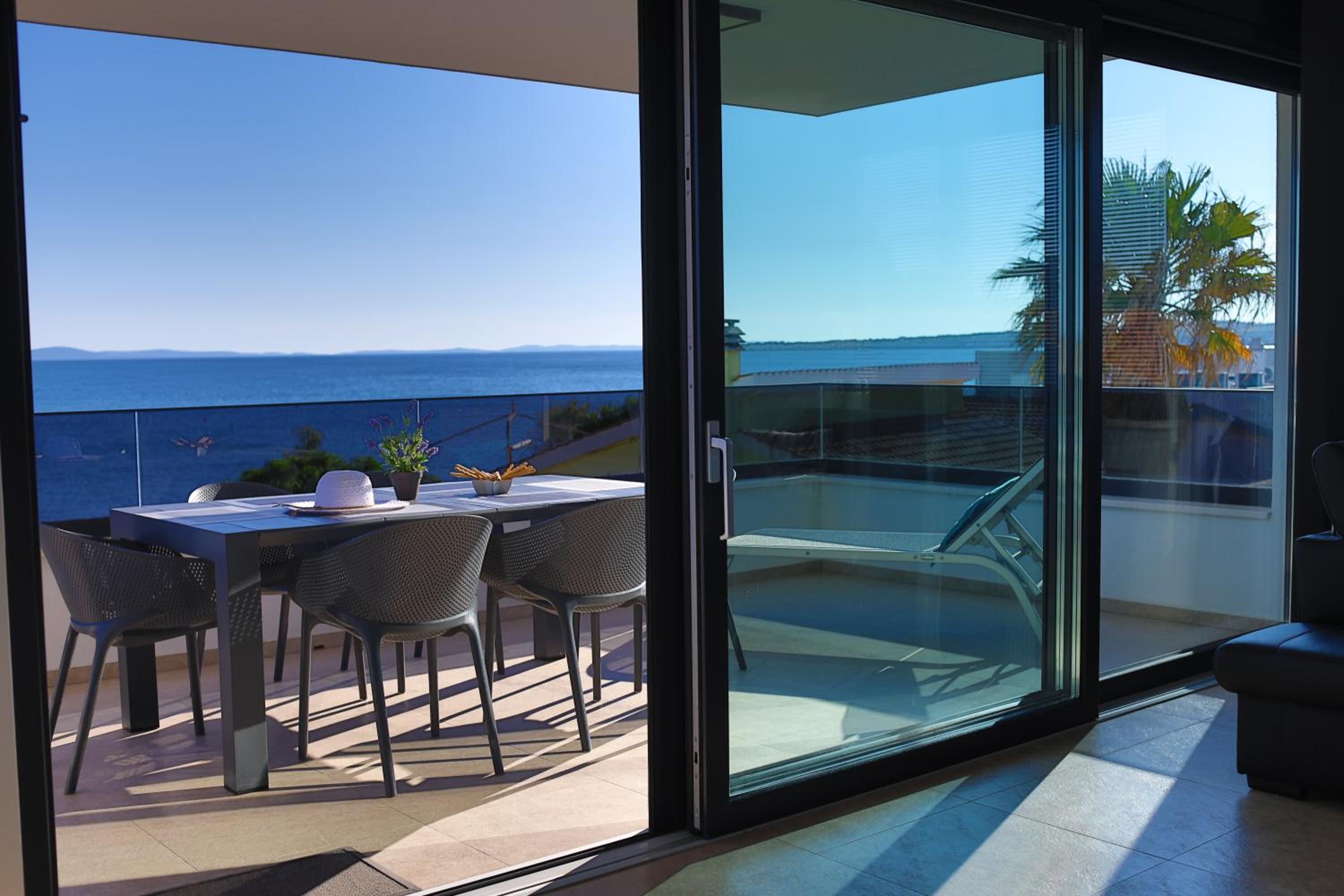 Dinary Penthouse apartment Images