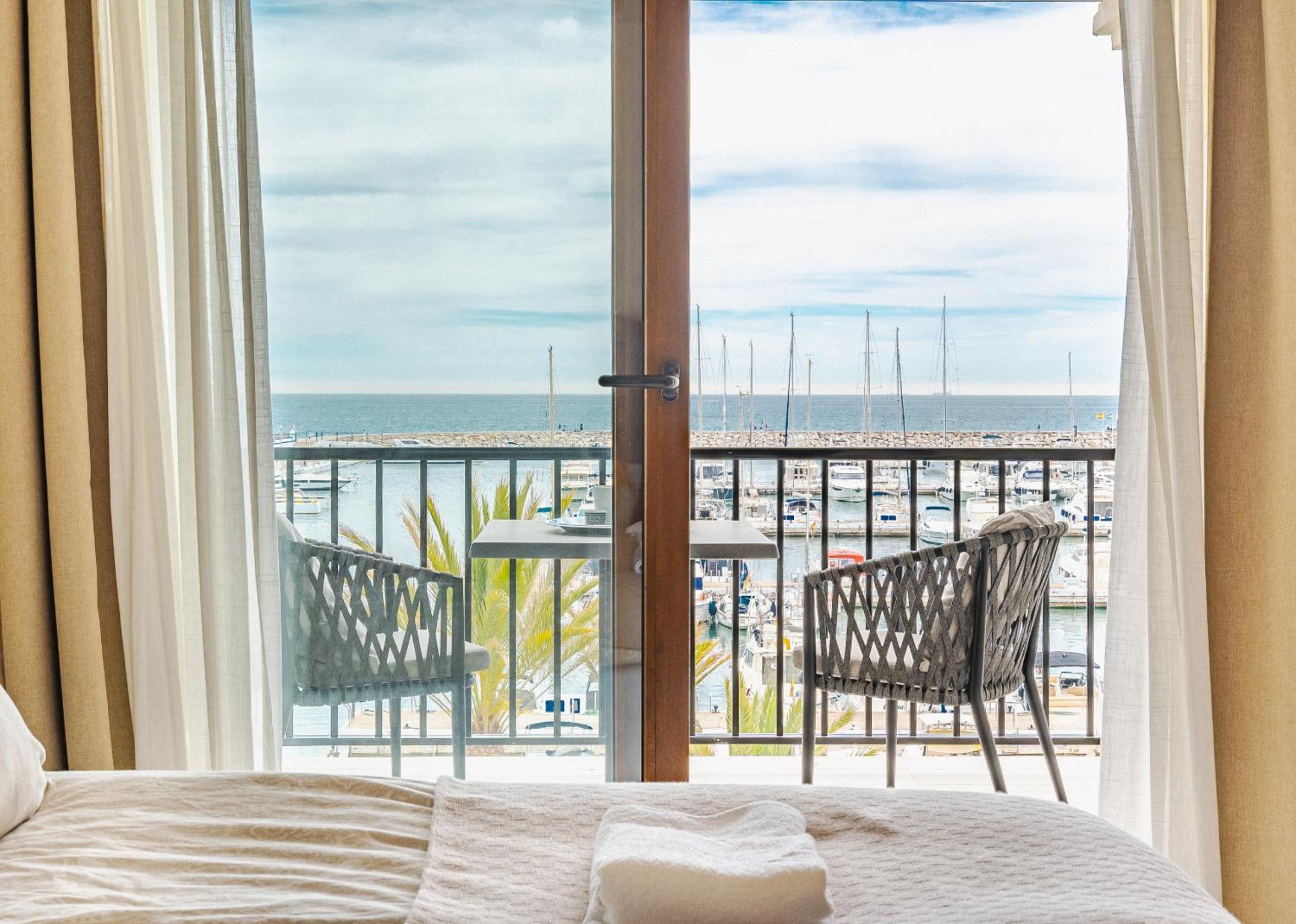 2 Penthouse Duquesa Marina Manilva Andalucia Spanien Images