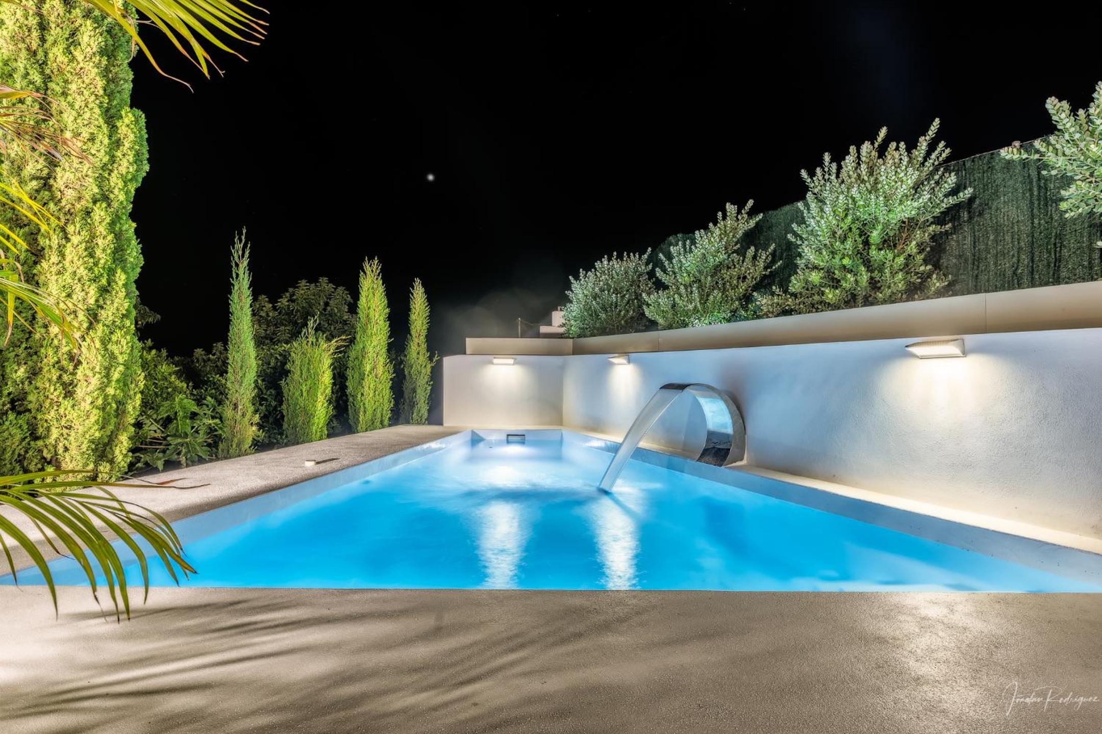 Bayton House Images