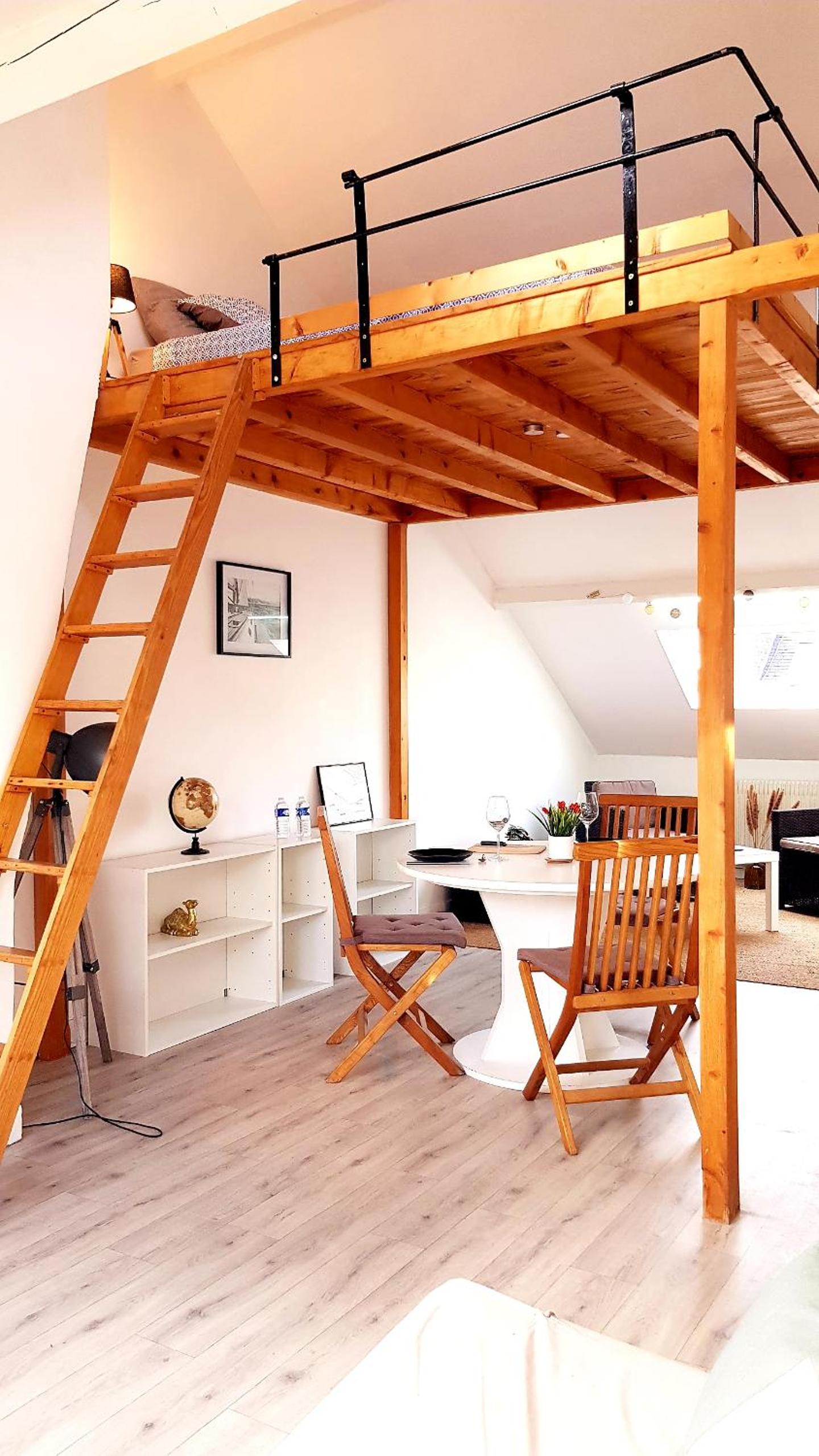 Le Chaudron d'Or - 41m2 - Hyper Centre - Mezzanine - Clim - WIFI HD Images