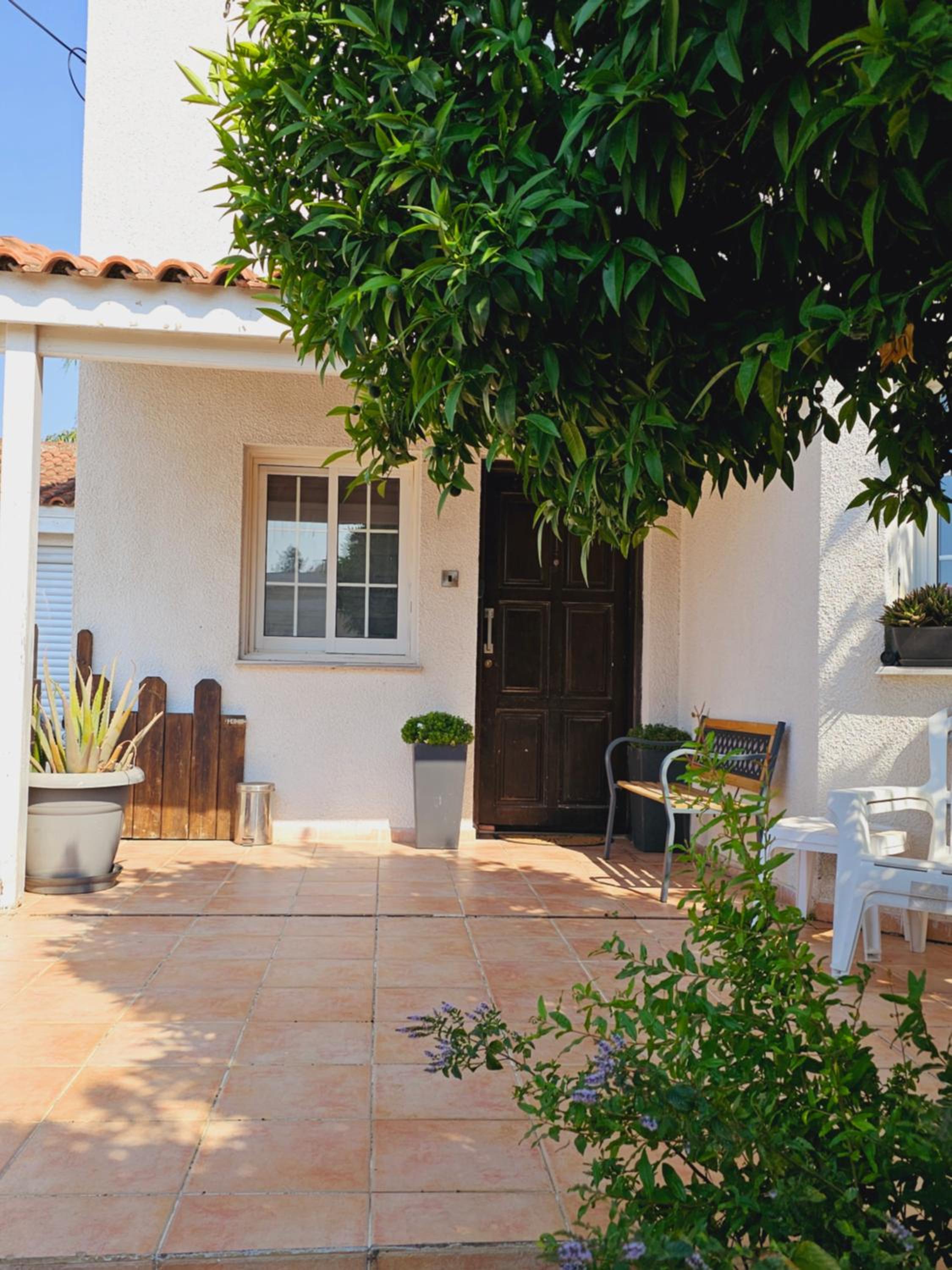 Trudy's home Images