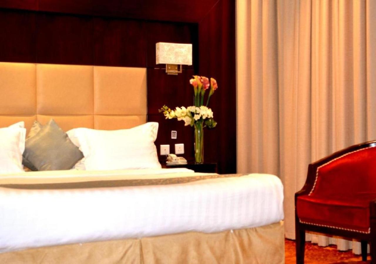 Arjan Suites 2 Images