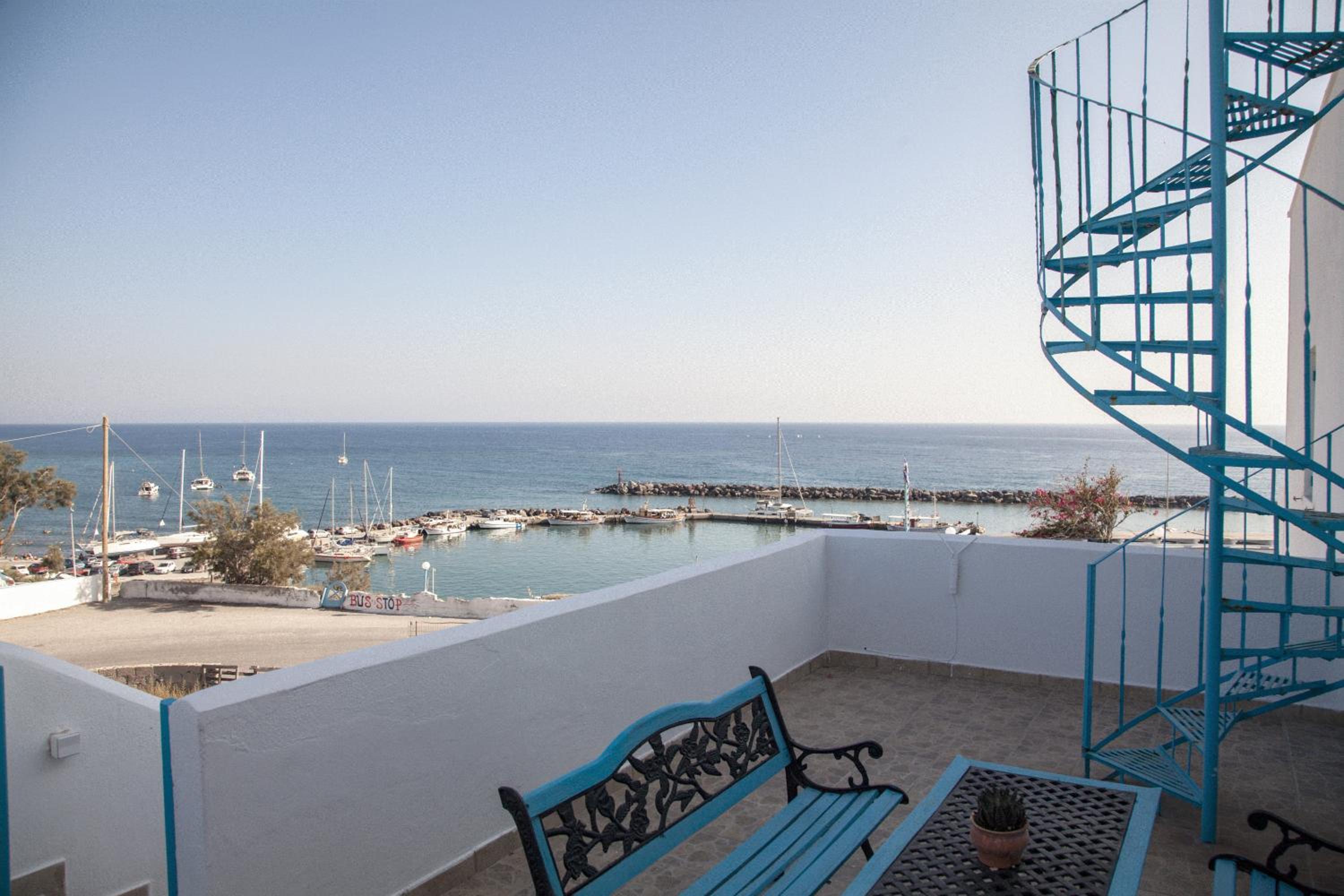 Stella's place, Vlichada Images