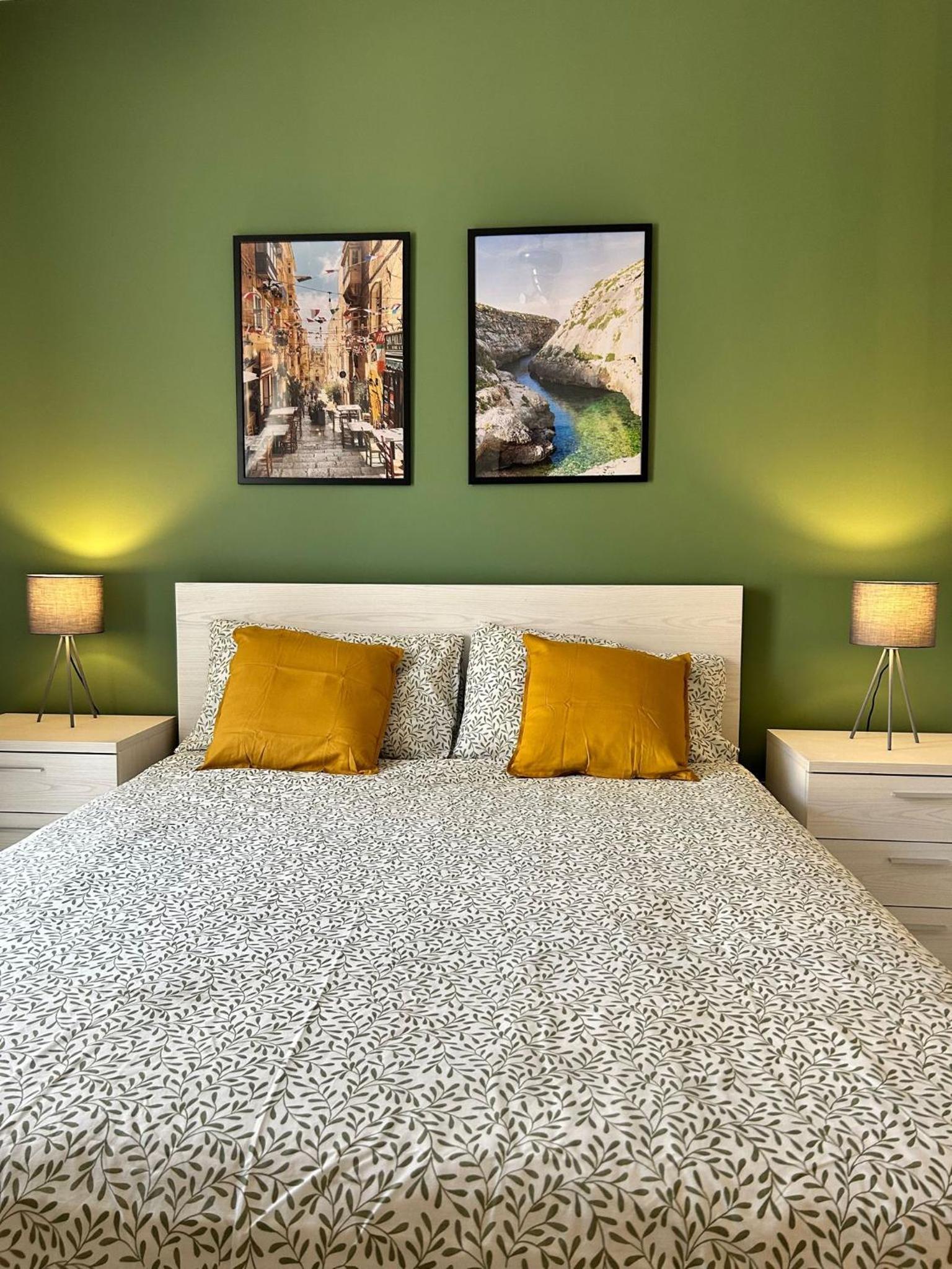 Sliema Apartment Images