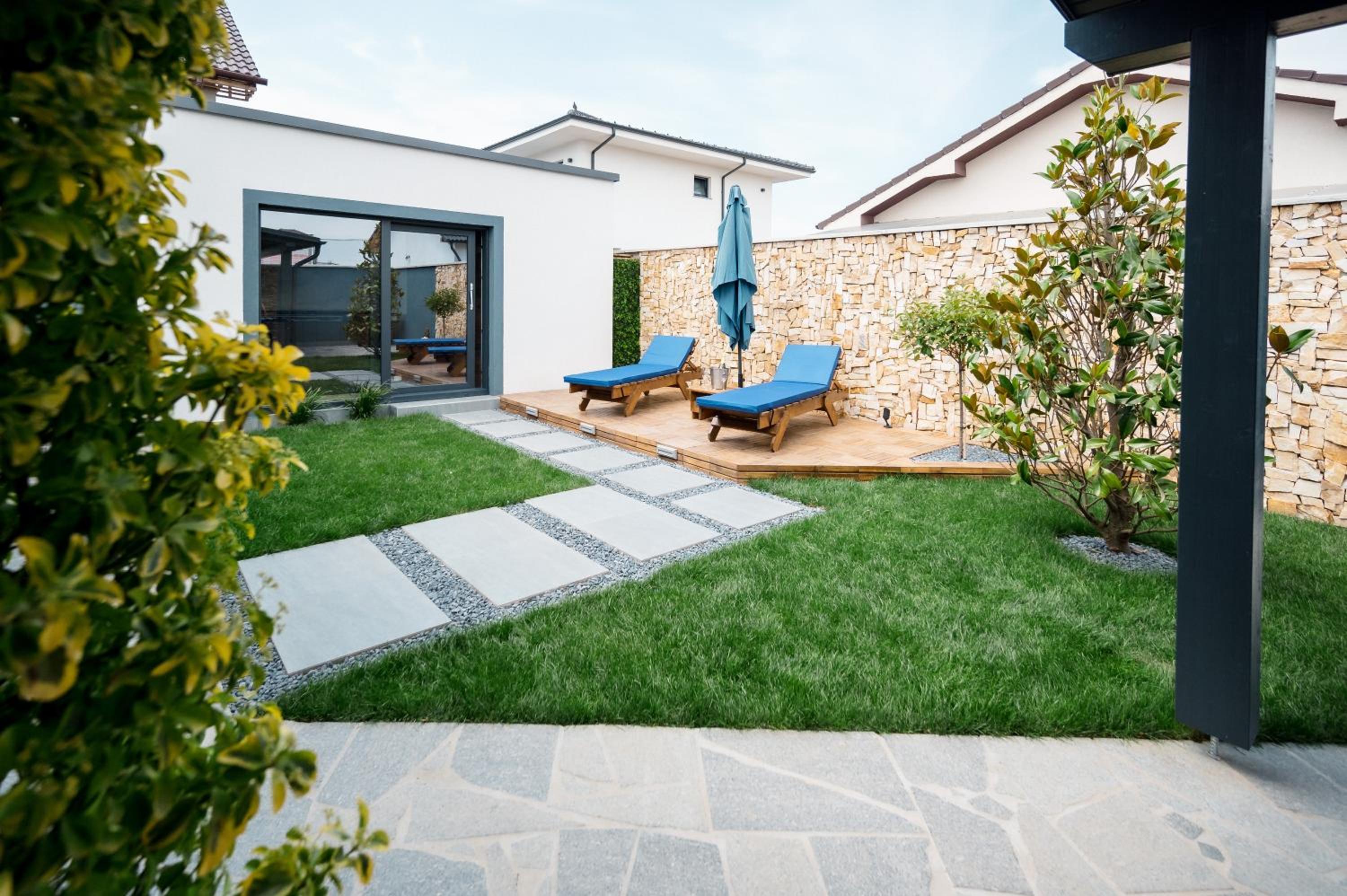 Backyard Jacuzzi House