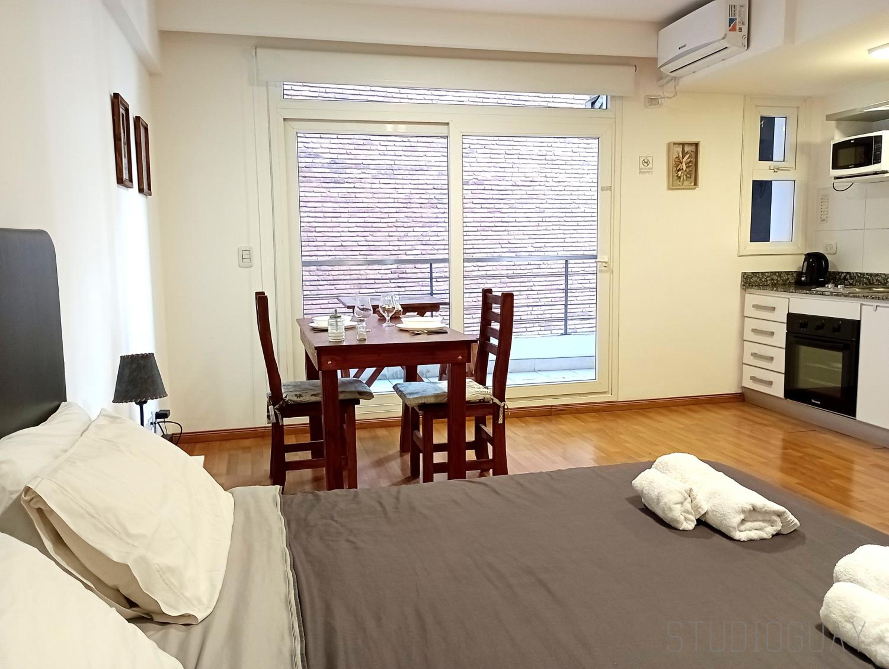 Studioguay - Apartamento Studio con balcón - Studio Apartment in BA Images