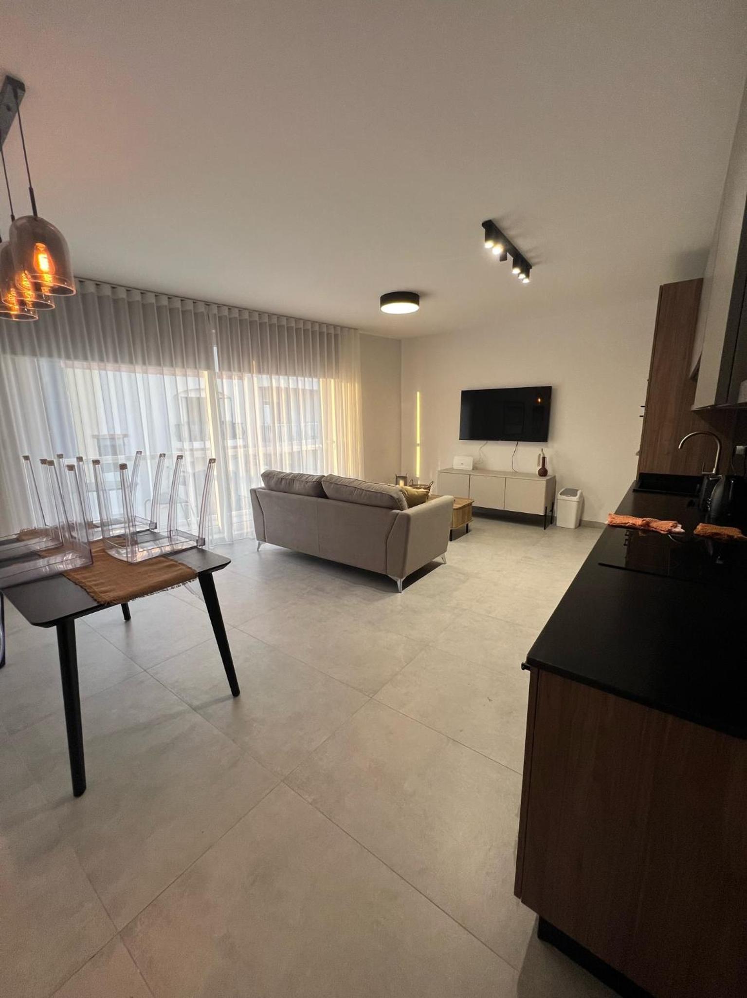 St Julians 2 bedroom apartment Images