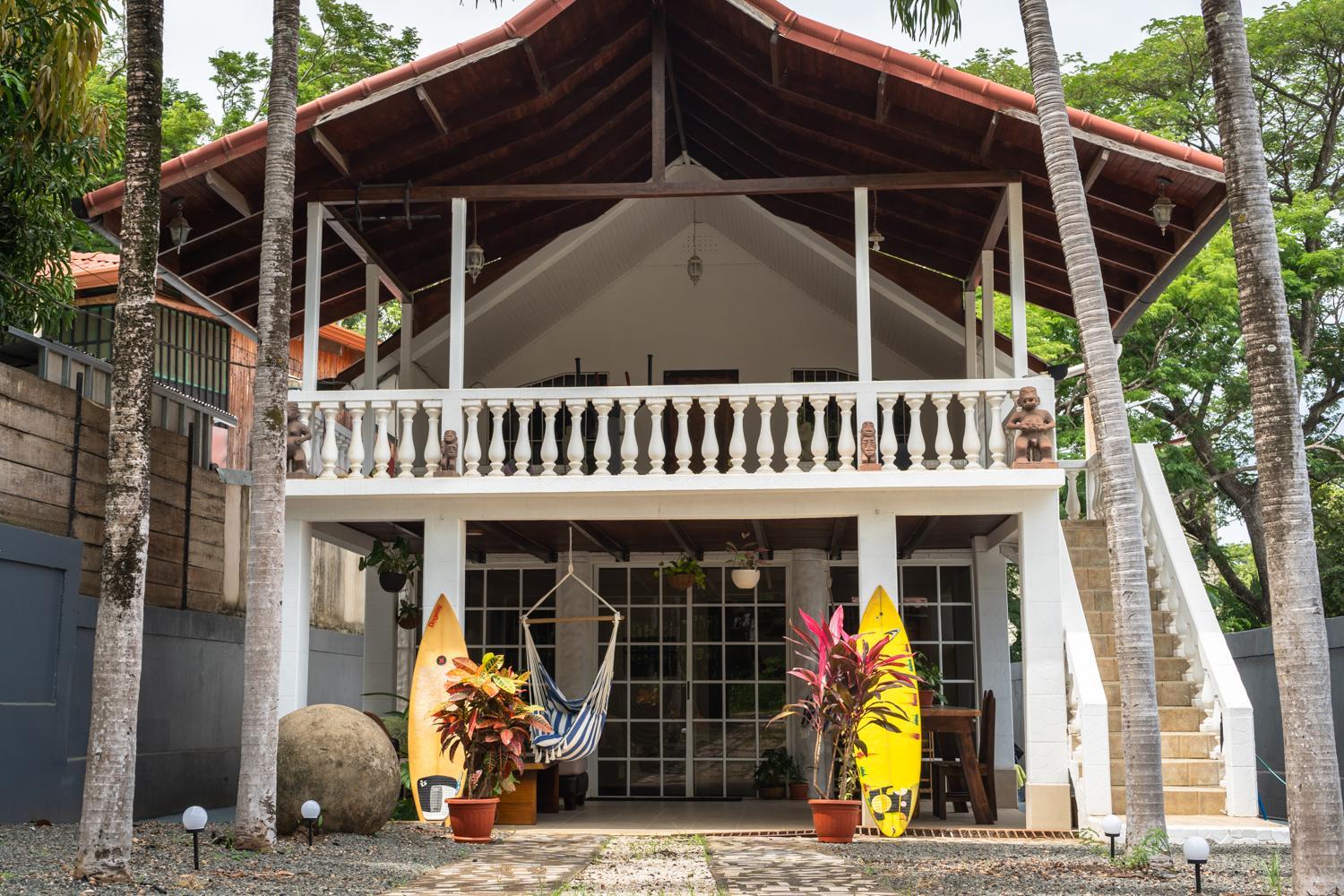 Mai Ke Kai Surf House Images