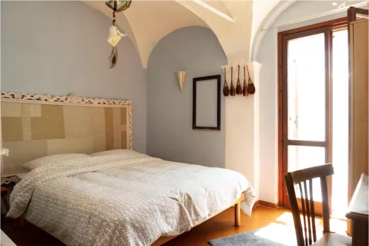 la casa degli Archi Images