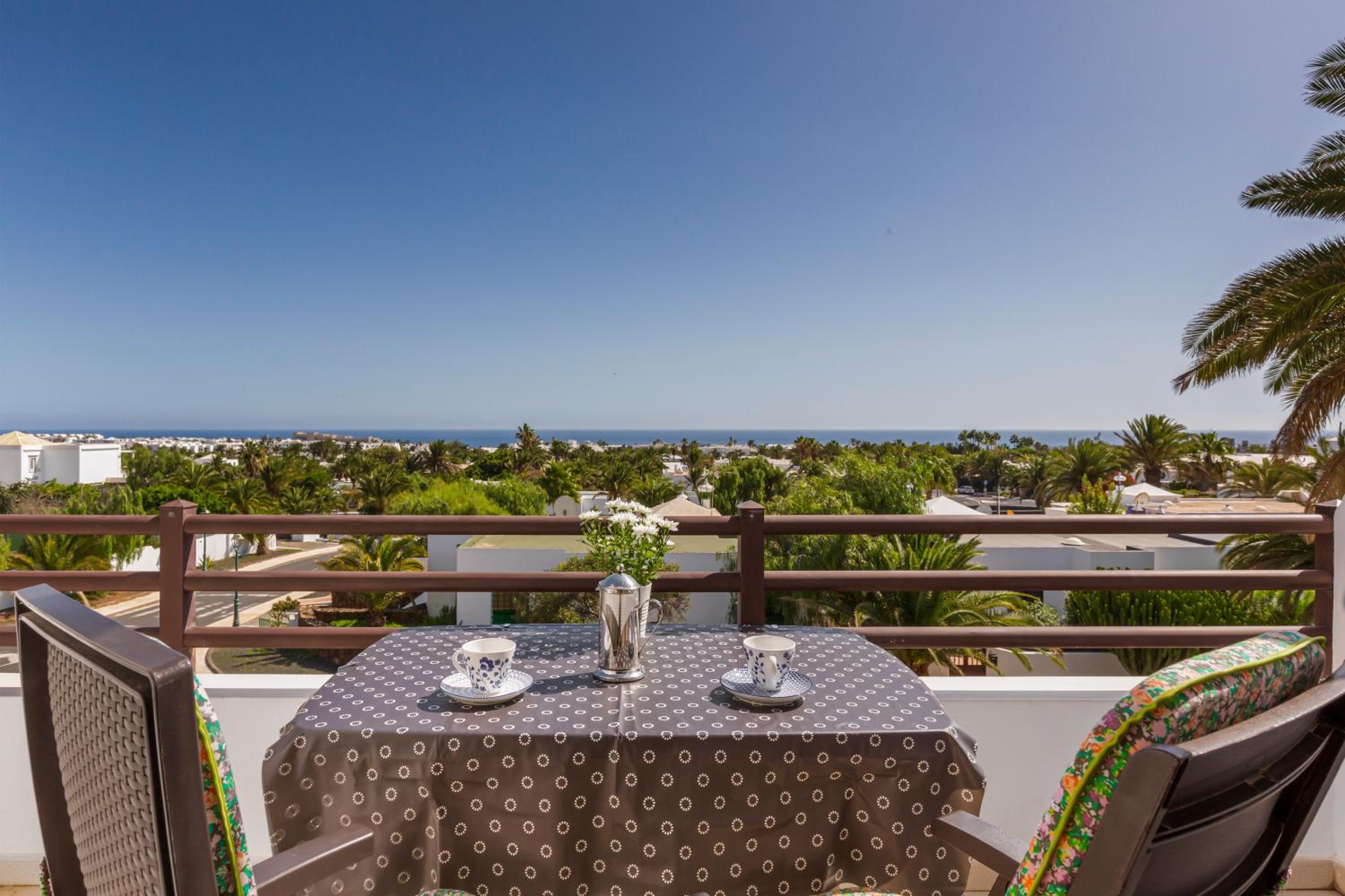 Casa Loro Azul Terraza piscina y vistas al mar Images