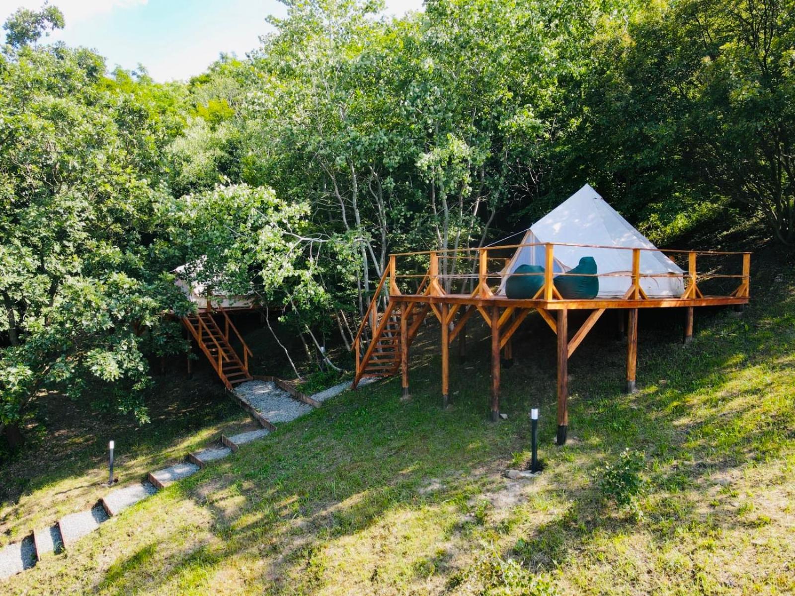 WINE ROAD GLAMPING