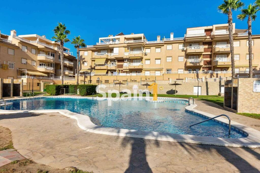 Atico en guardamar con 3 habitaciones Images