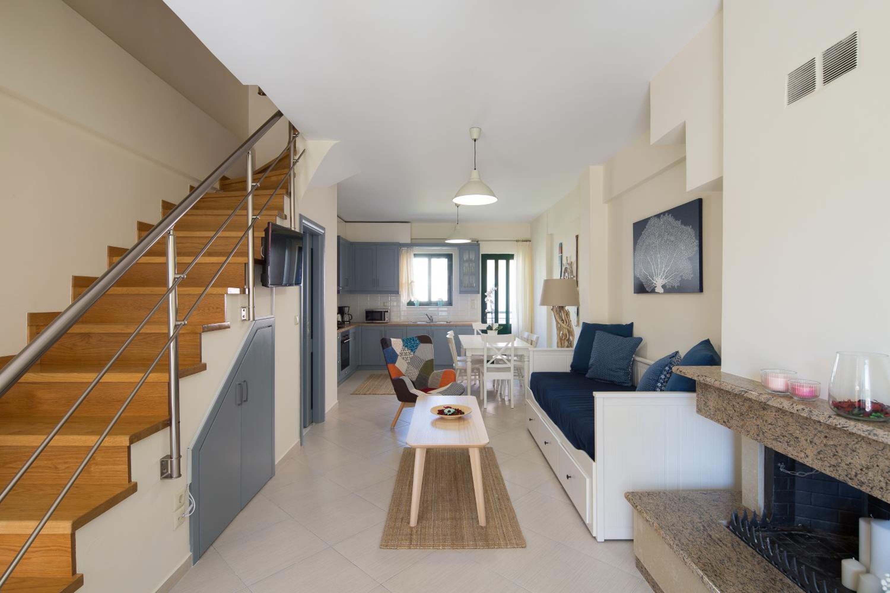 Angels Maisonette Images