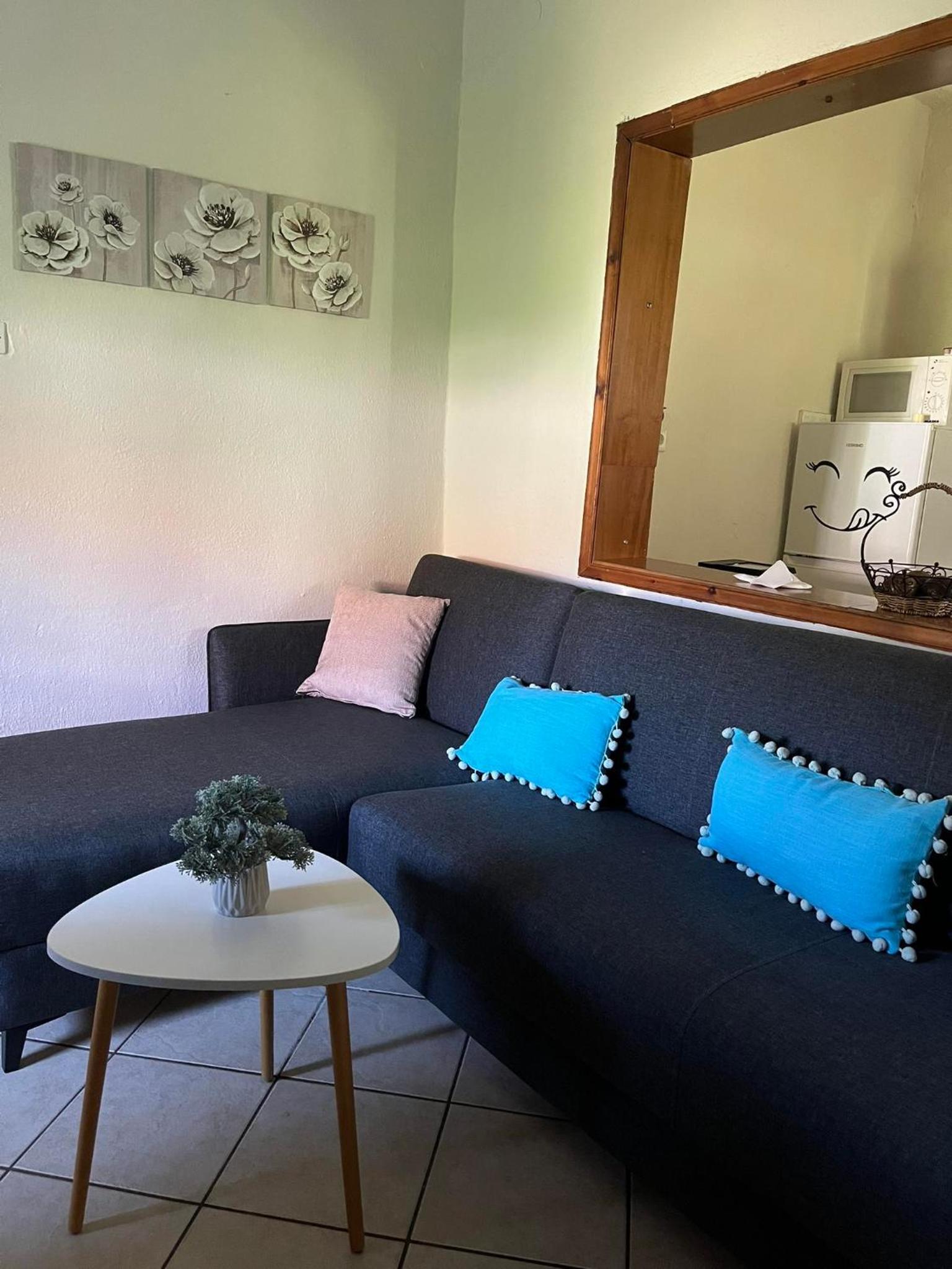 Agoritsas apartment Images