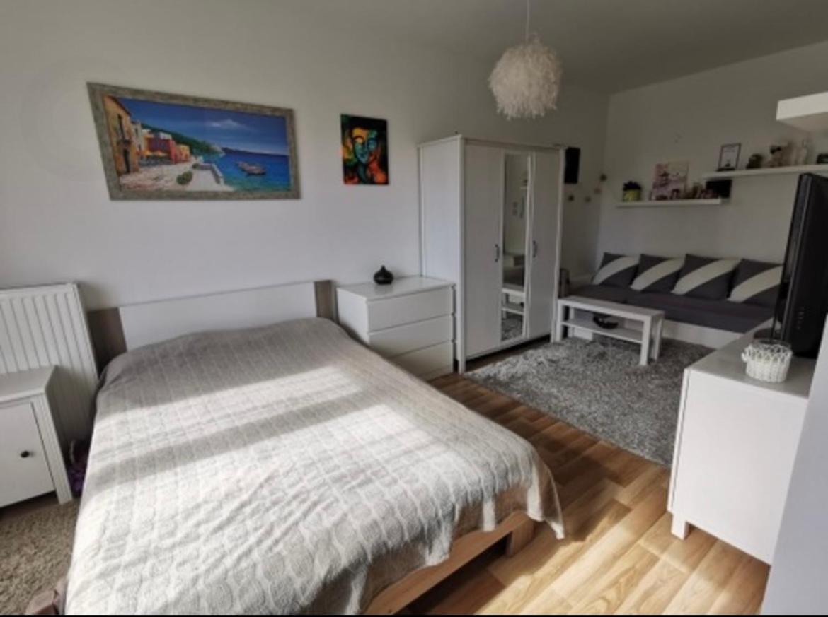 alure apartment Images