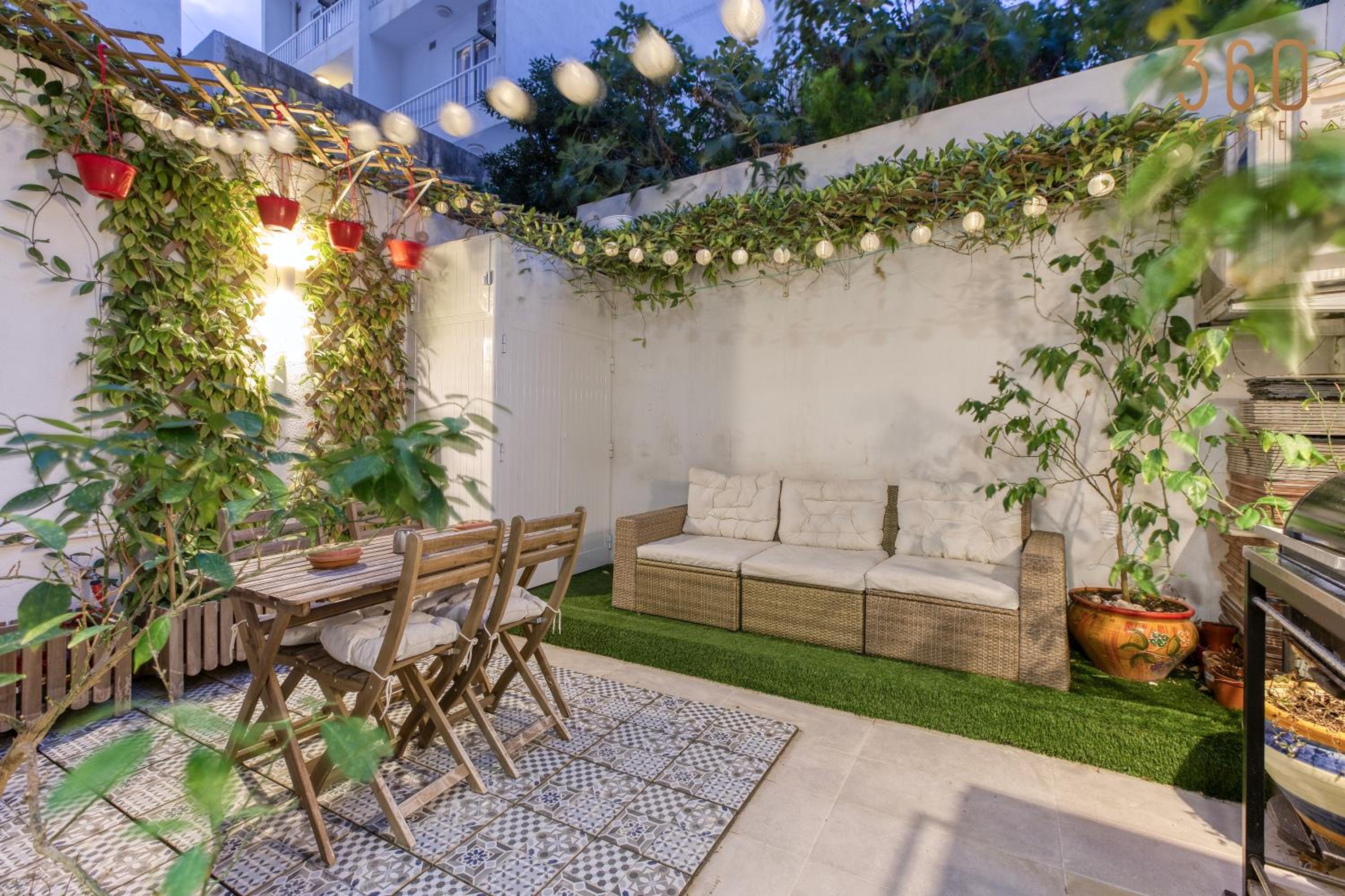 A lovely 2BR maisonette with Private Terrace & BBQ by 360 Estates Images