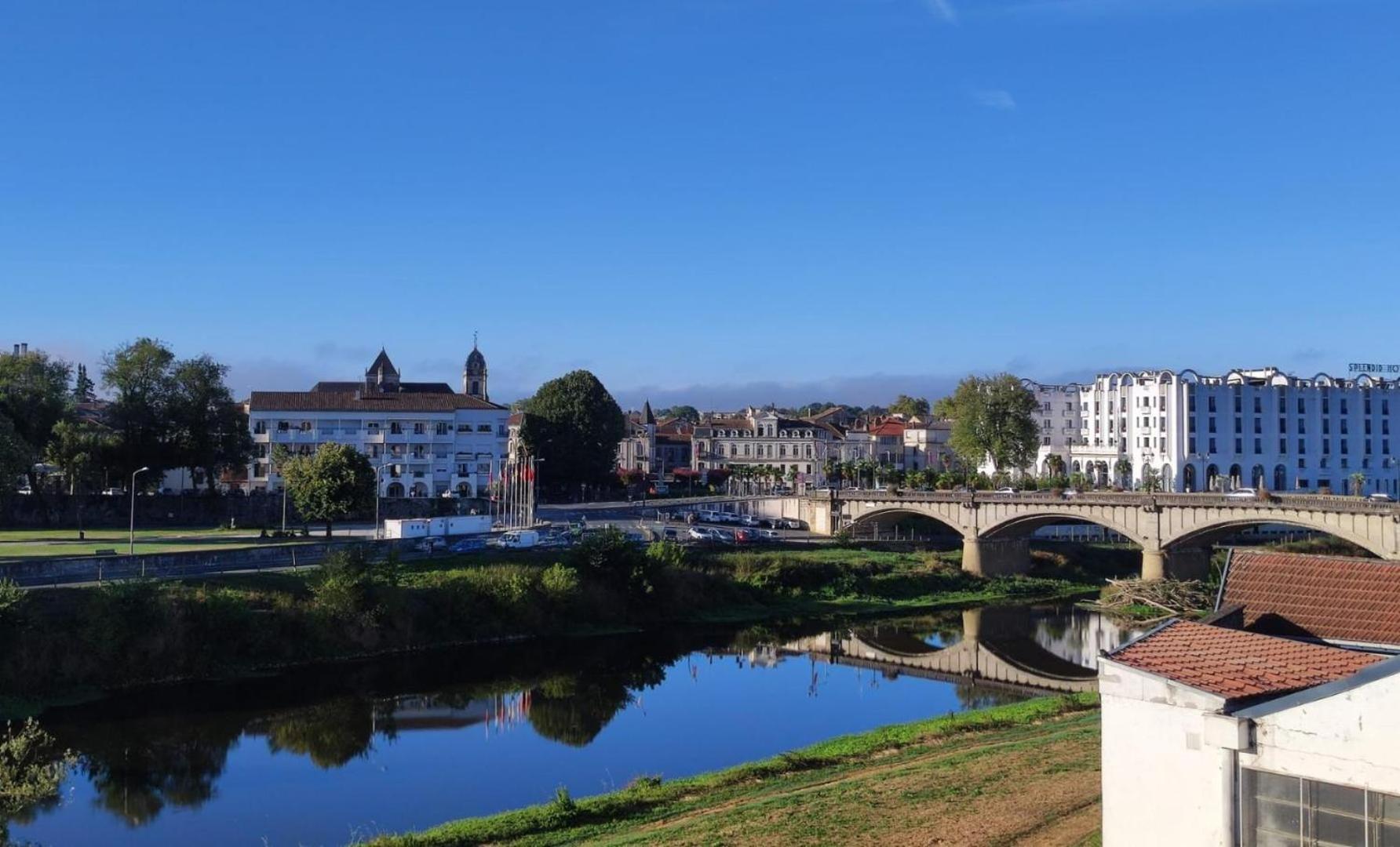Les rives de l'adour Images