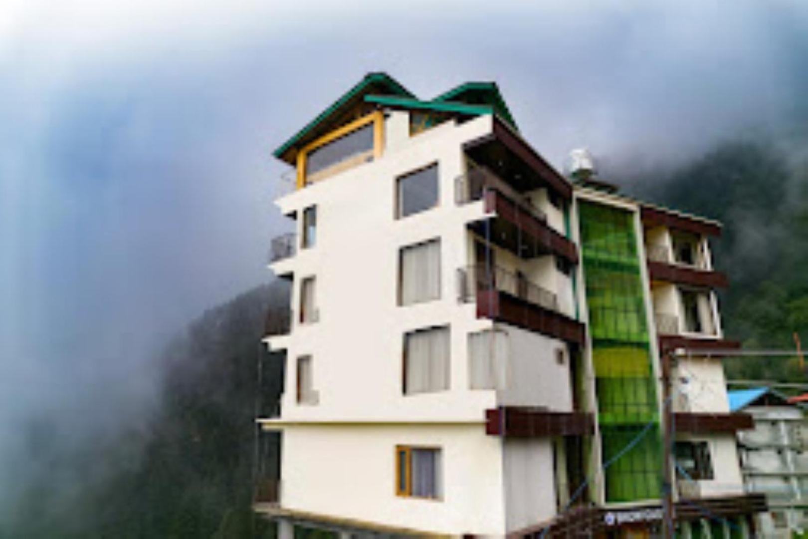 Hotel Snow Castle Dalhousie Images