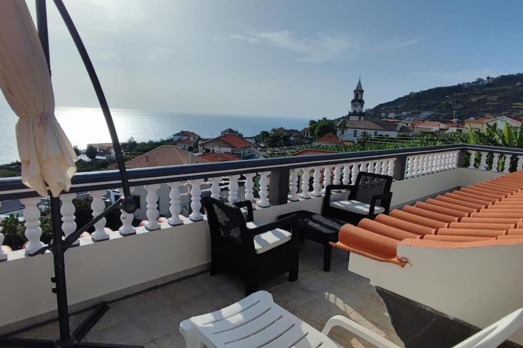 Sunny Rooftop & perfect view Images