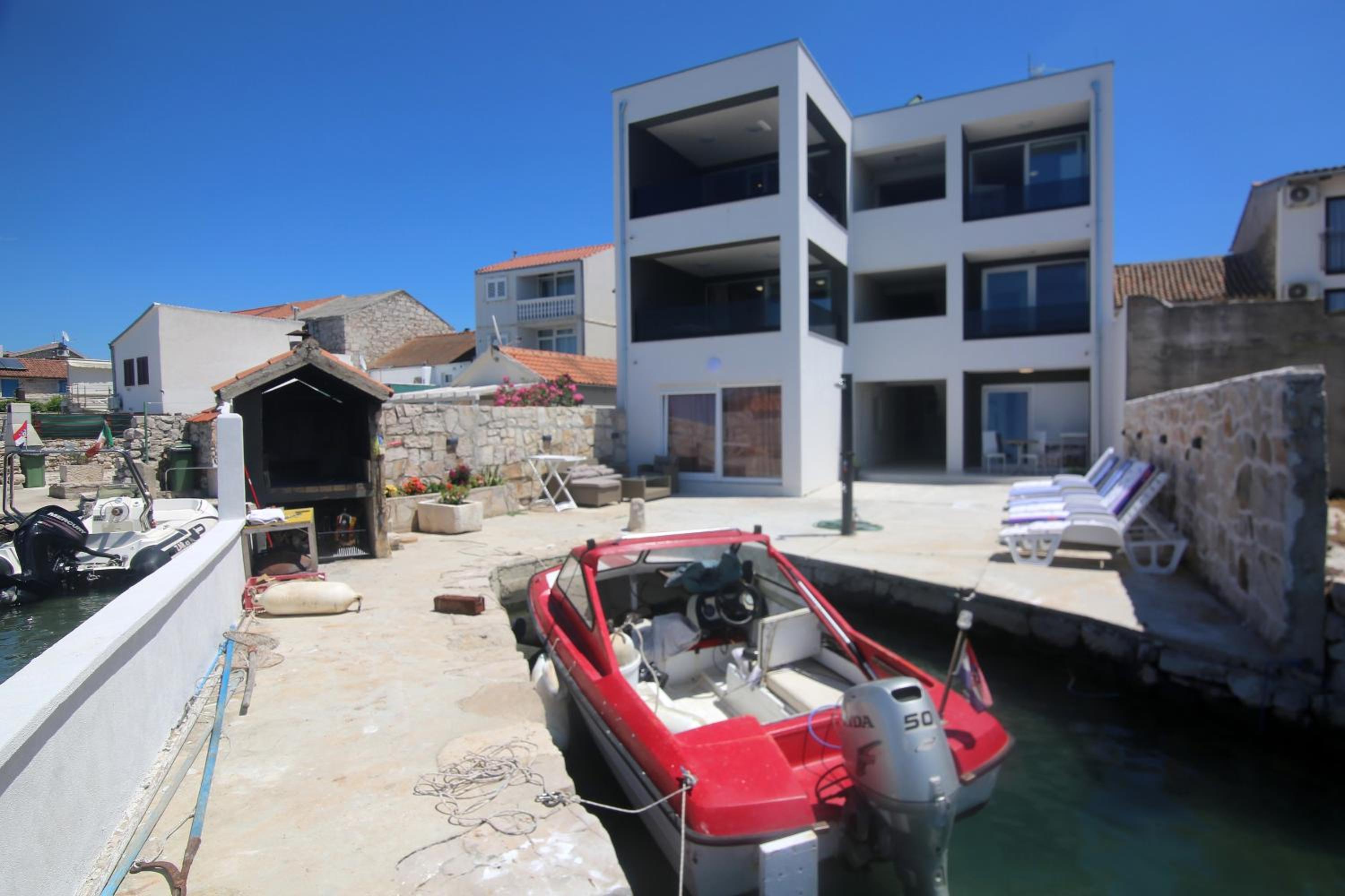 Apartments by the sea Betina, Murter - 21840 Images