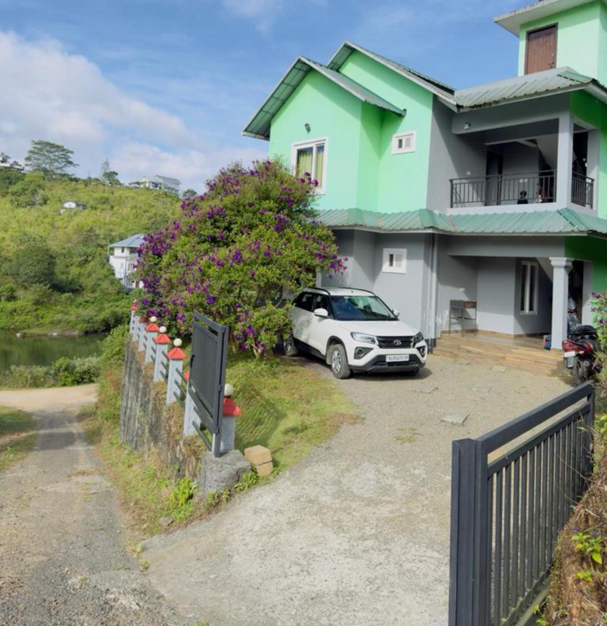 Honeybee residency Vagamon Images