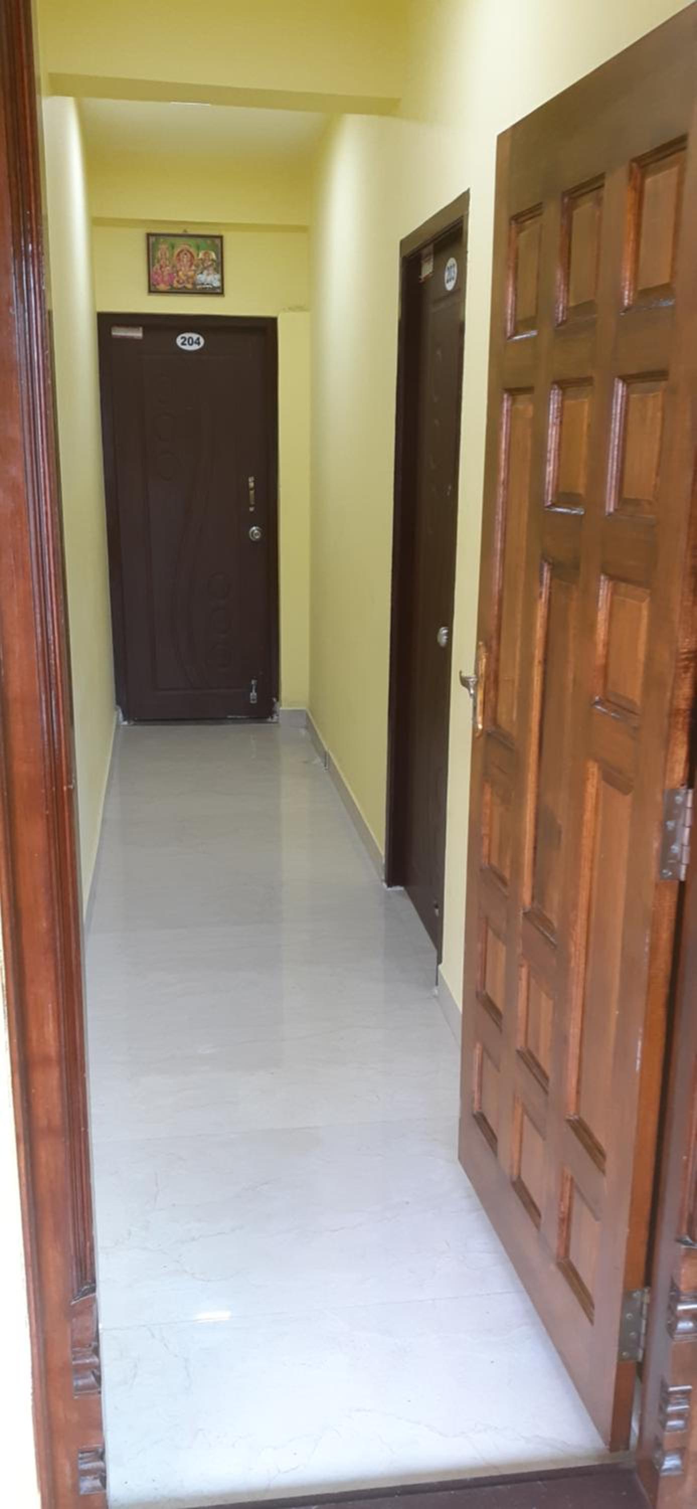 Varadhar Guest House Images