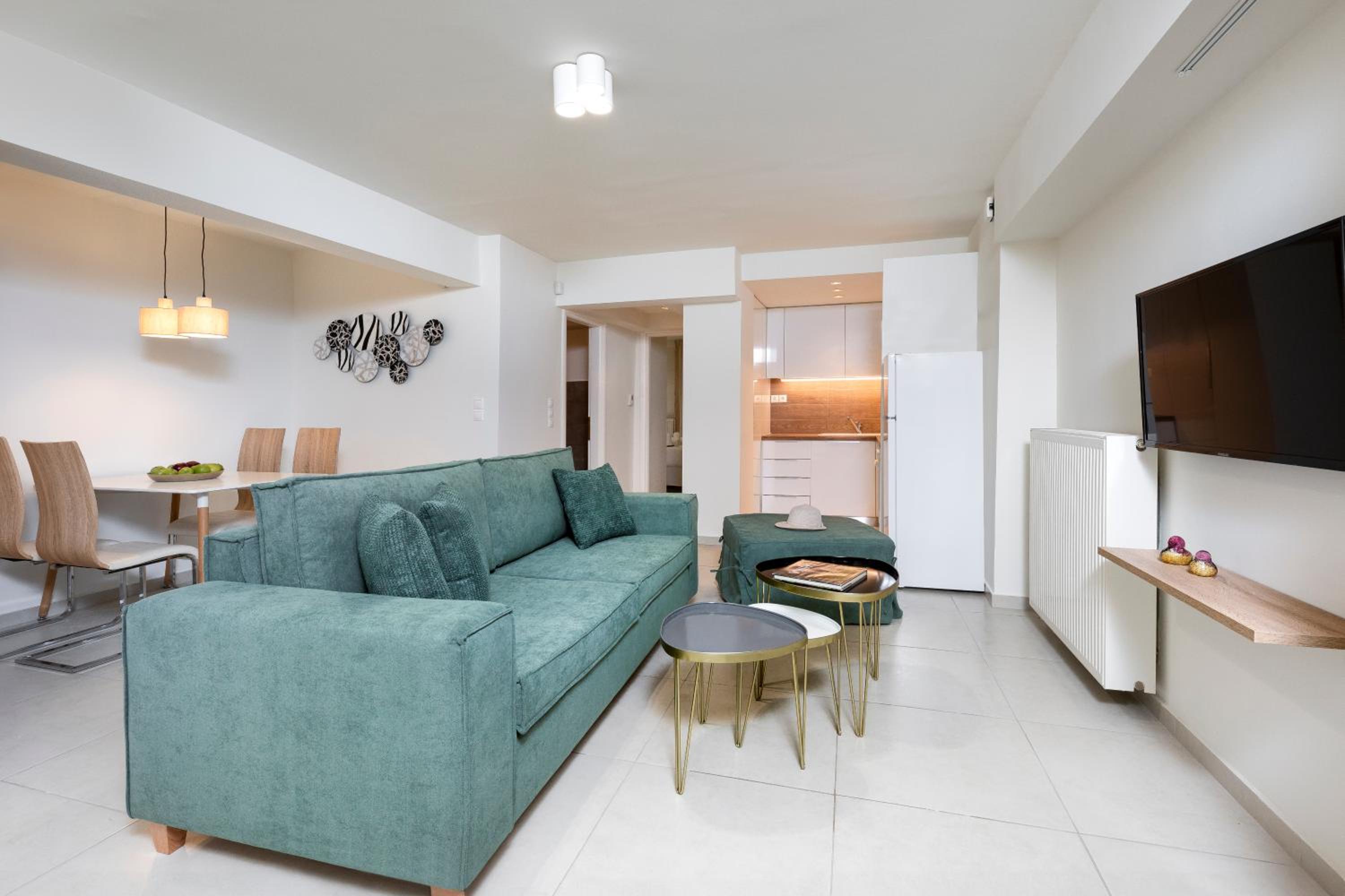 Mystique 1BD Apartment by BluPine Images
