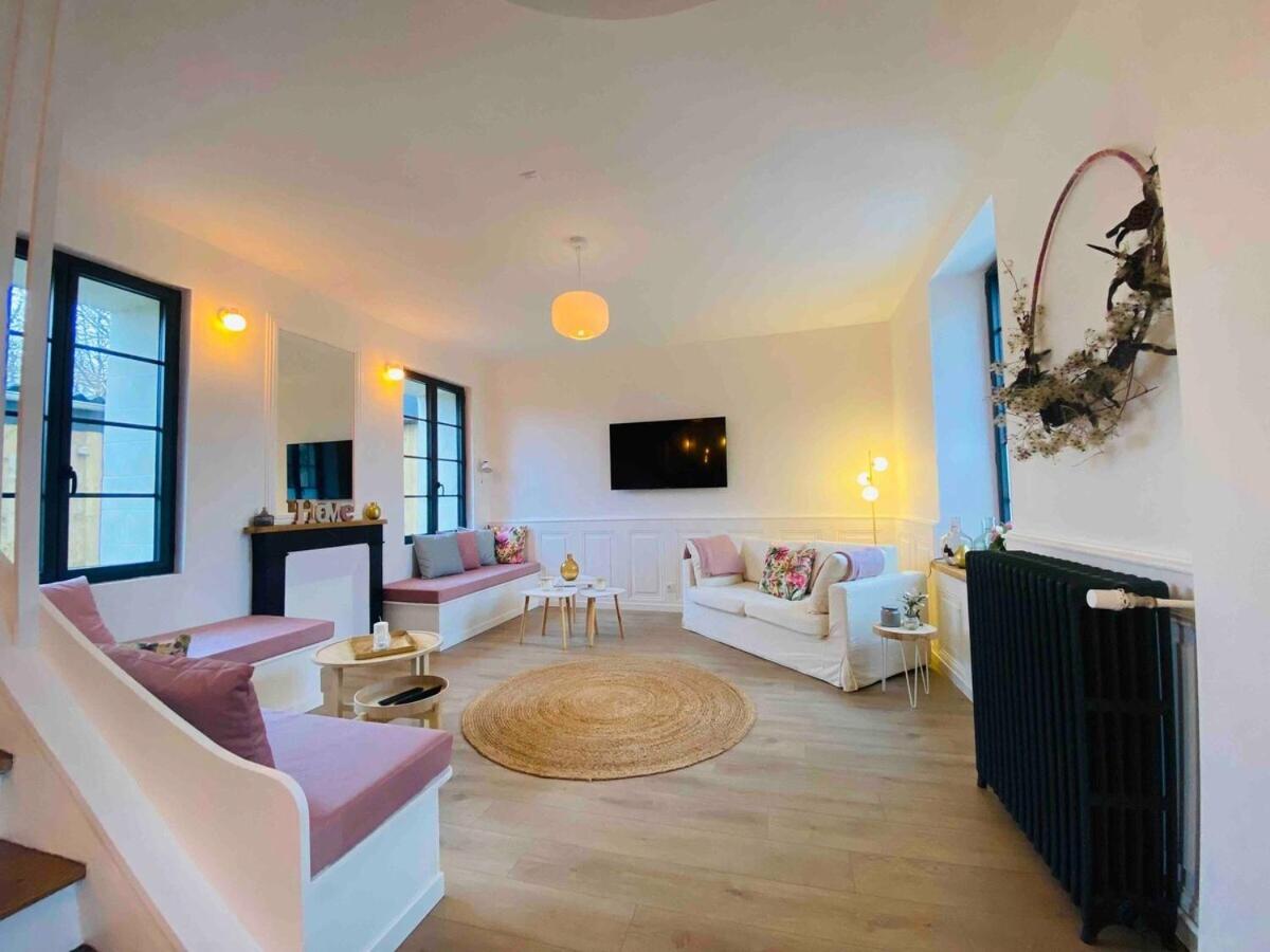 Casa 64 Images