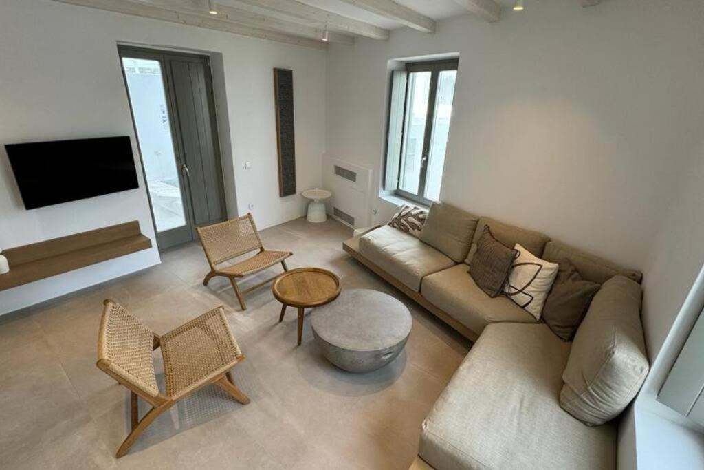 Vivant Naousa Residence 4 Images