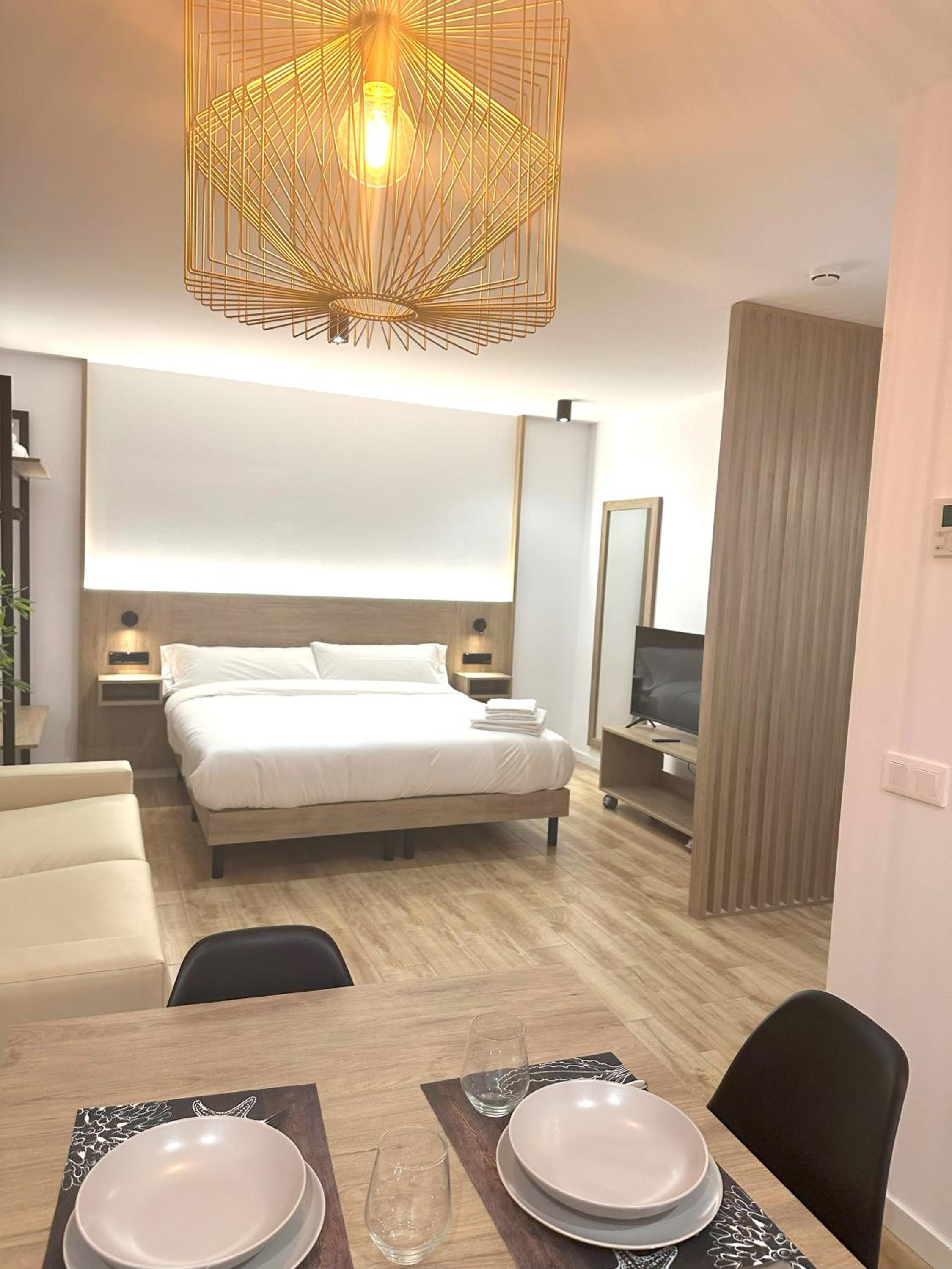 Arena 20 Suites Images