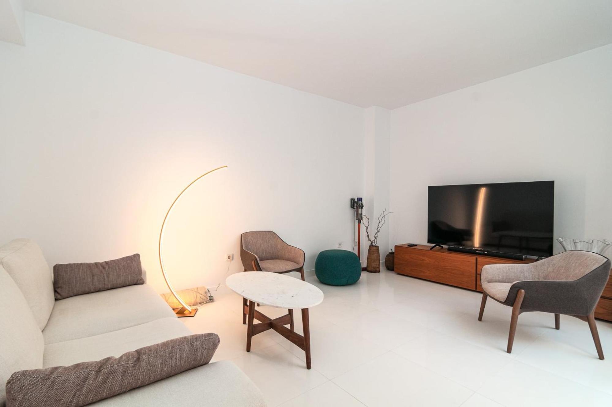 Luxurious Apartment In Terrazas Del Duque Images