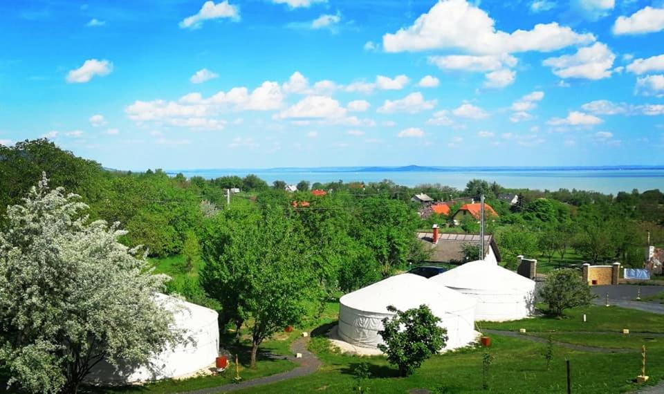 Jurta Hotel Balatongyörök Images