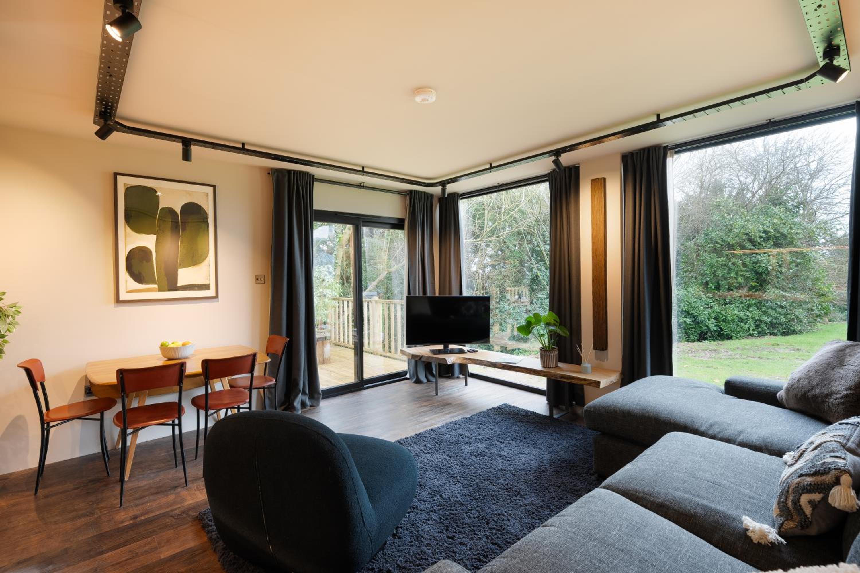 Luxury Container Lodge Images