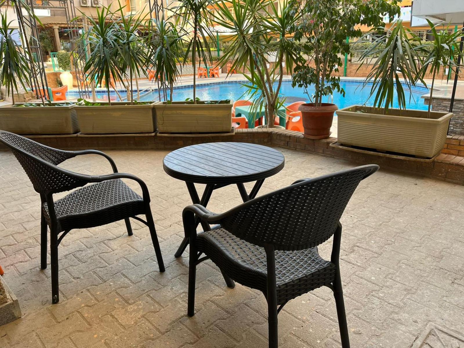 Monte cairo Pool View Images