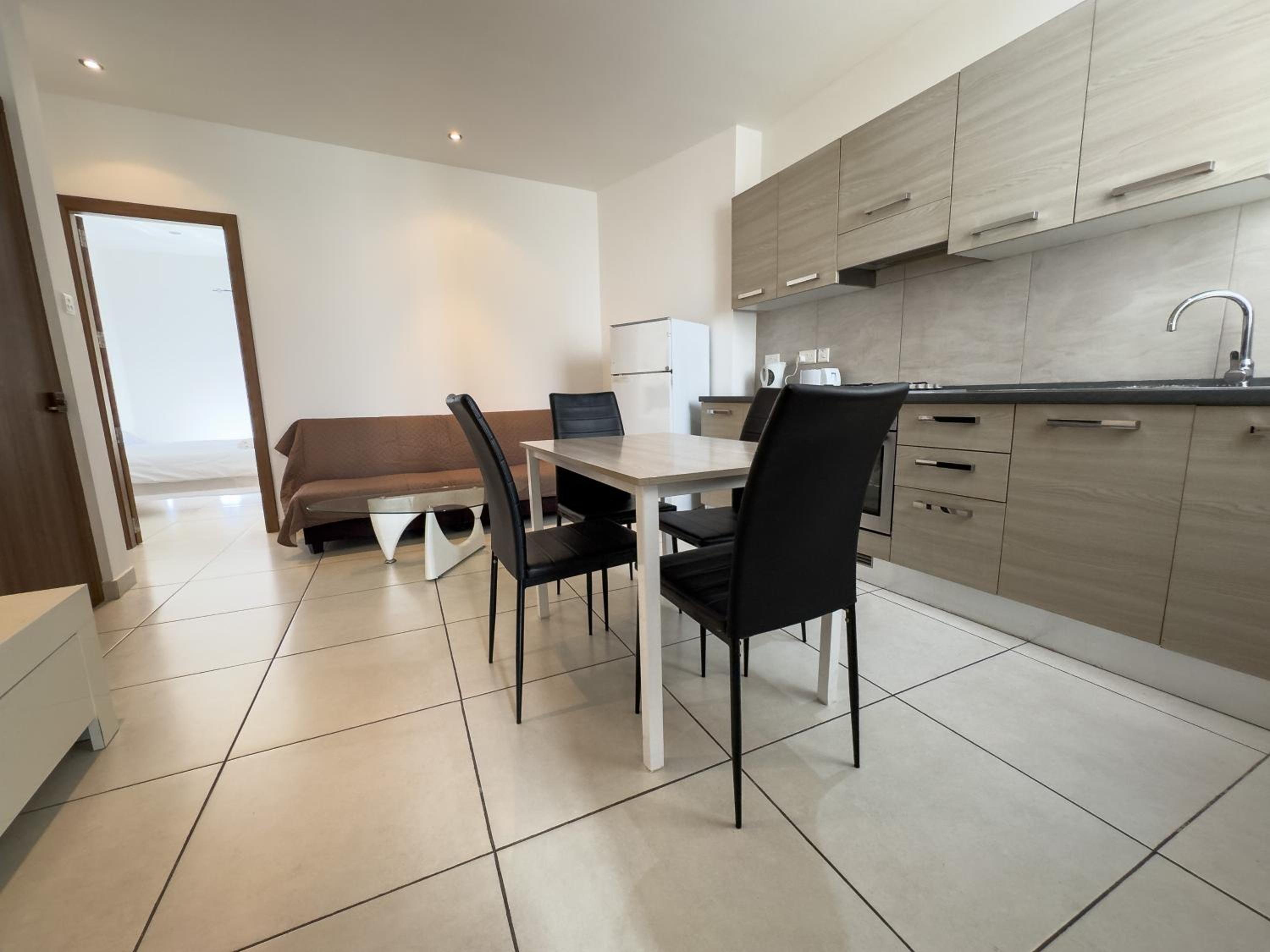 Sliema 2 Bedroom Apartment close to Sliema Promenade Images